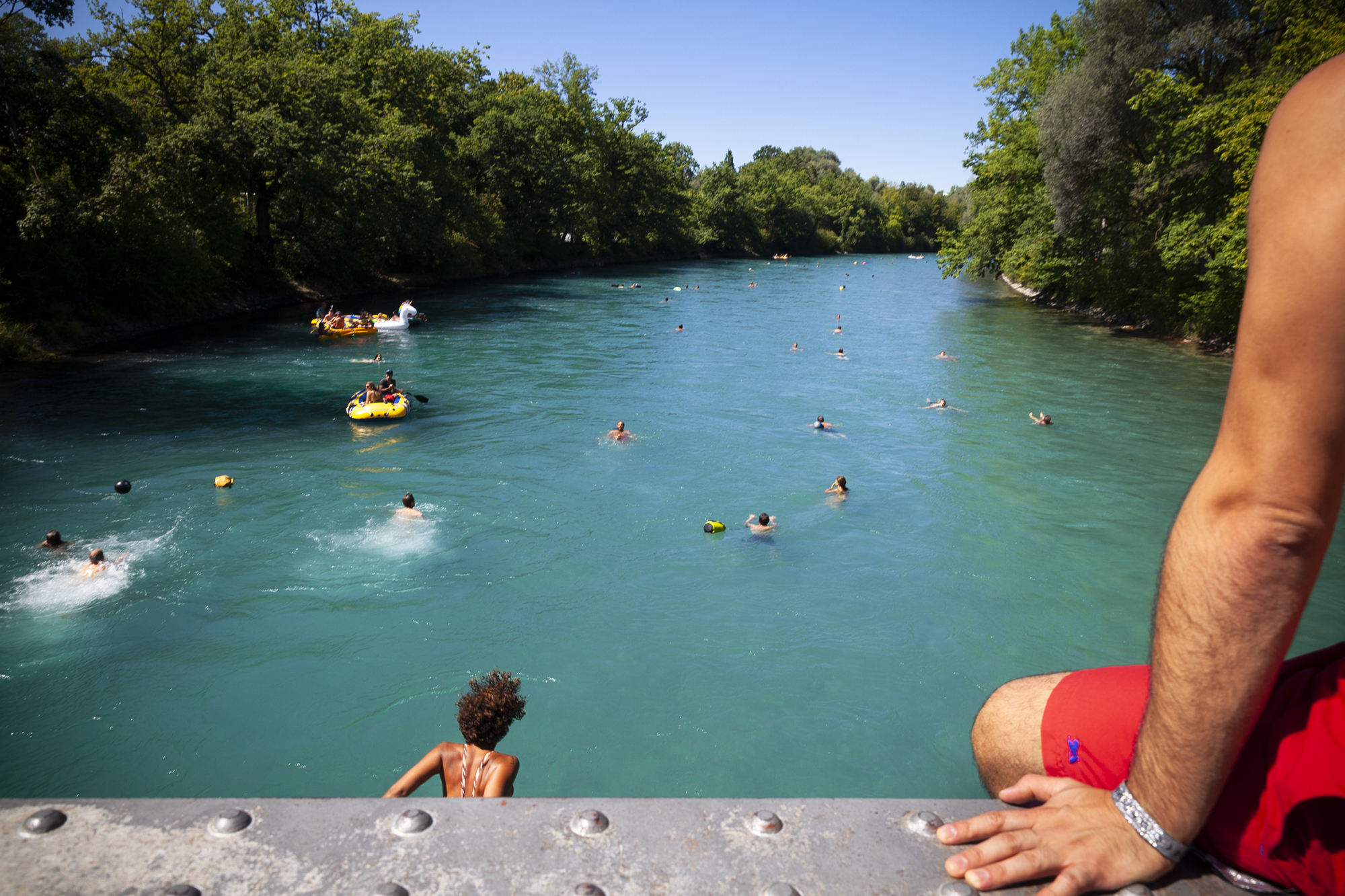 Flusschwimmen in Bern.