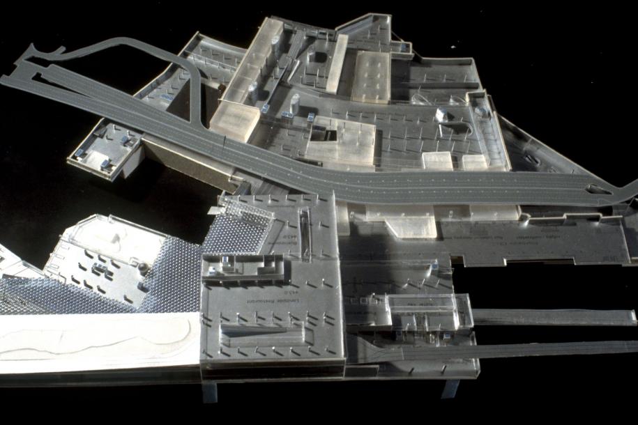 Ausbau des Flughafens Zürich, Wettbewerbsmodell, 1995.