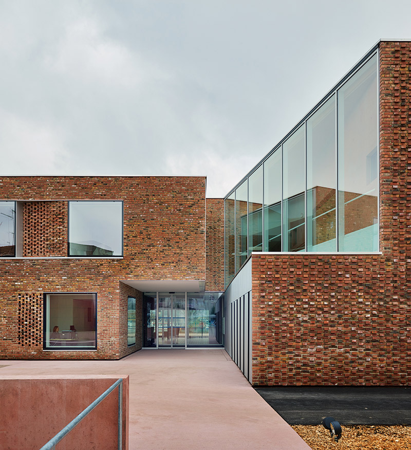 Dominique Coulon &amp; associés, Centro per anziani, Huningue (Francia)