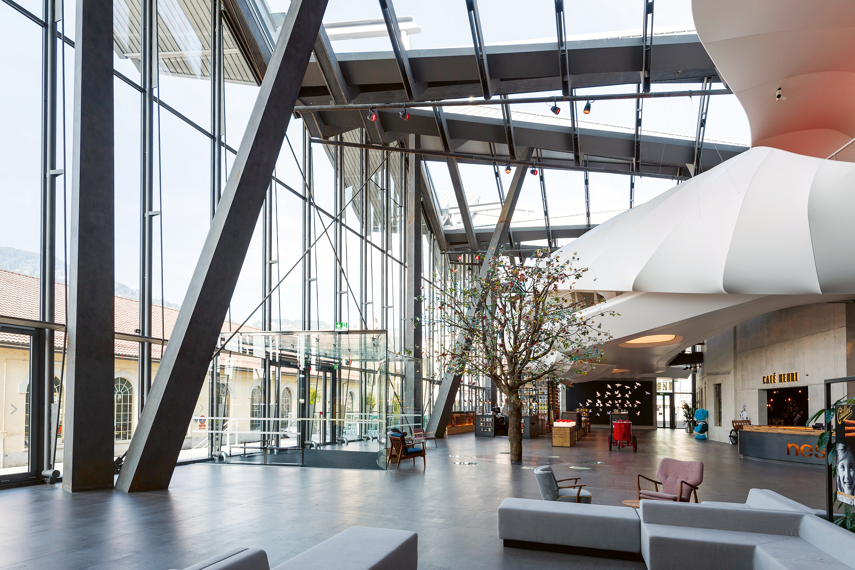 Foyer des Museums «nest».