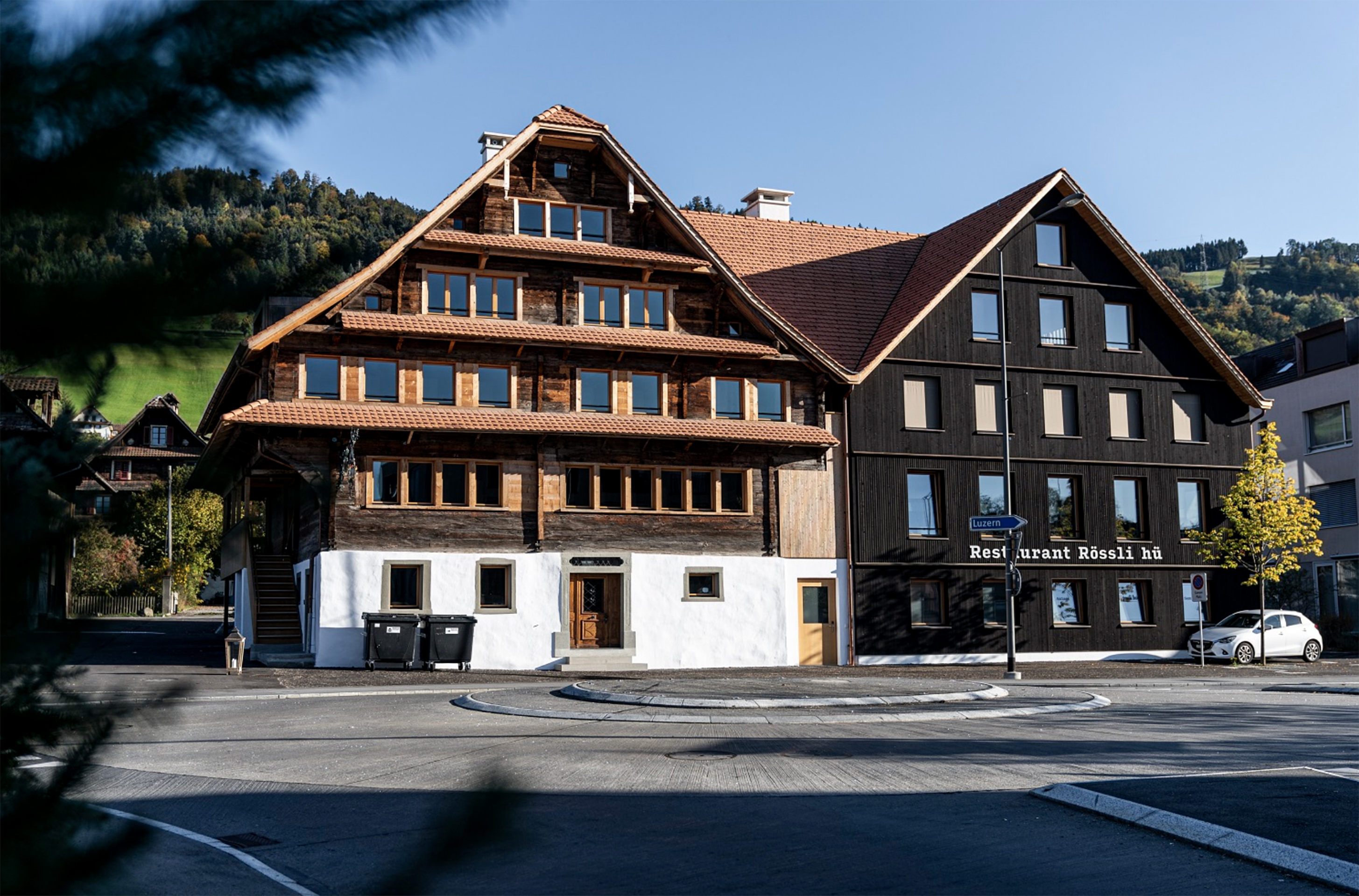 Historisches Restaurant 2020 Roessli hue Root Aussenansicht