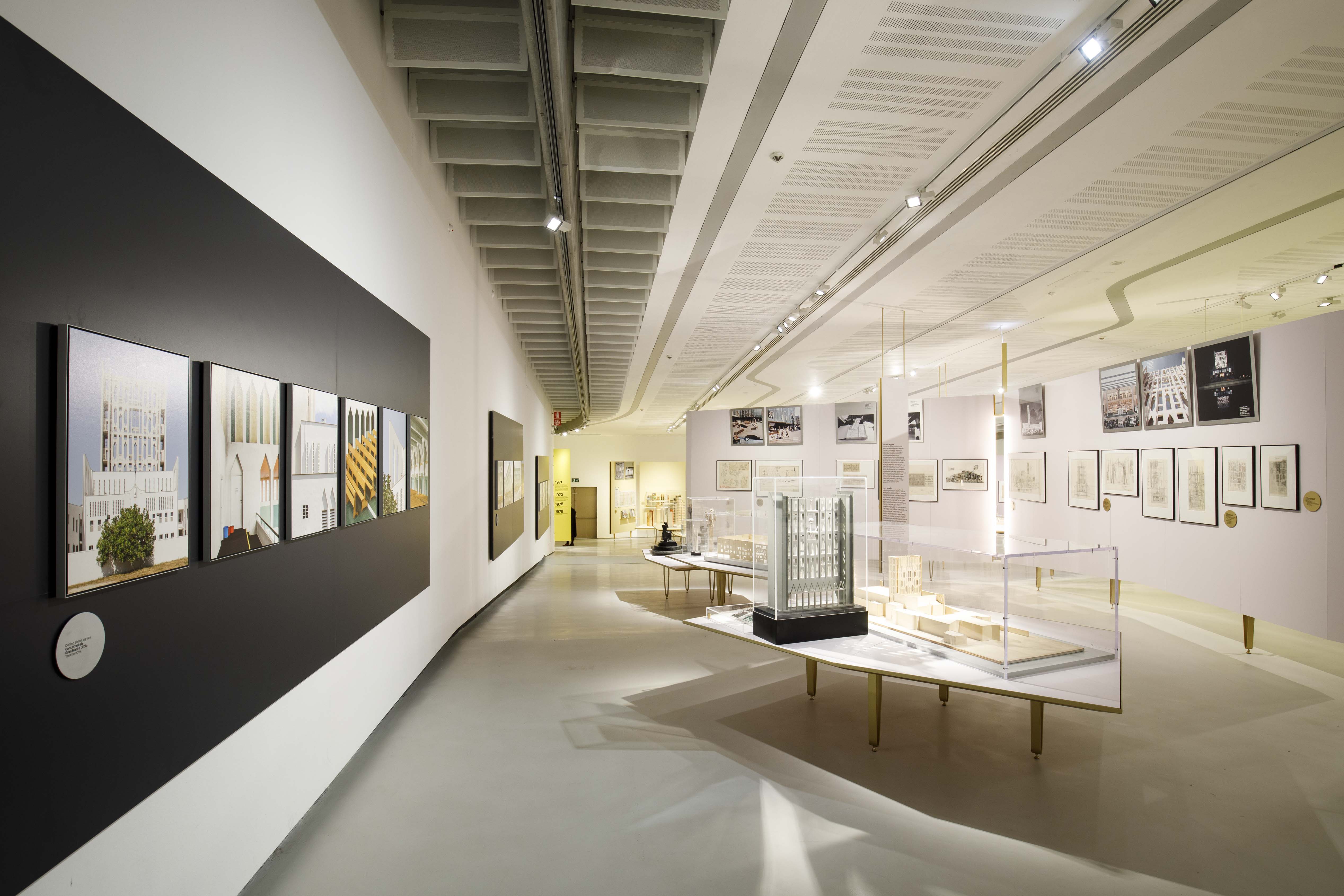 Ponti-Blick in die Ausstellung