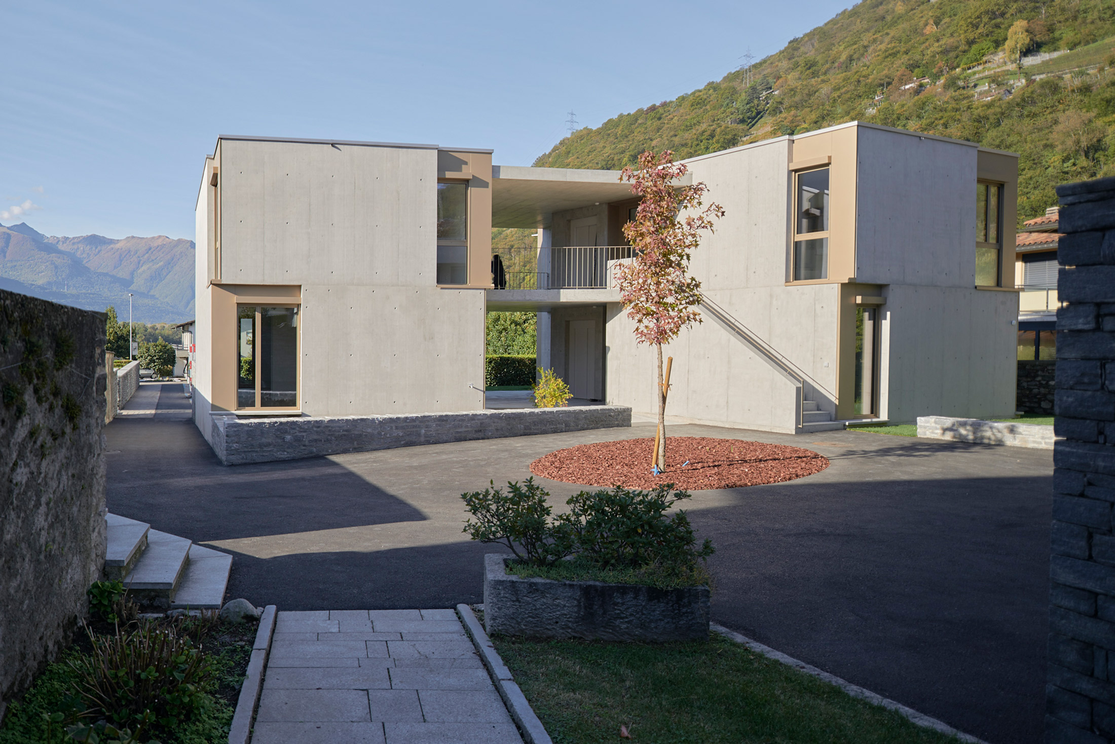 Senza titolo, 2019, Appartamenti per anziani, Sementina, Studio d'architettura Cristiana Guerra
