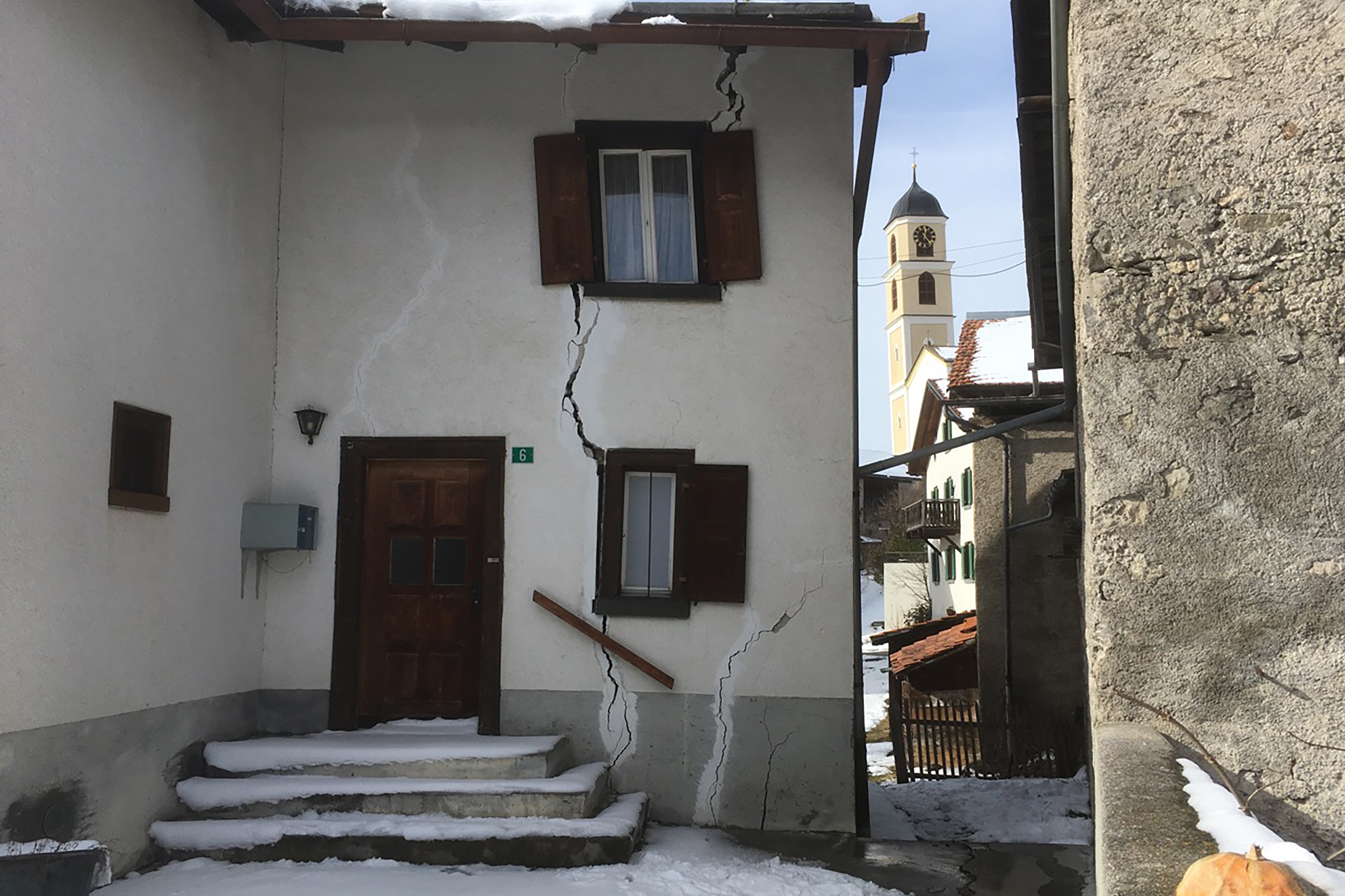 RutschungBrienz_Haus