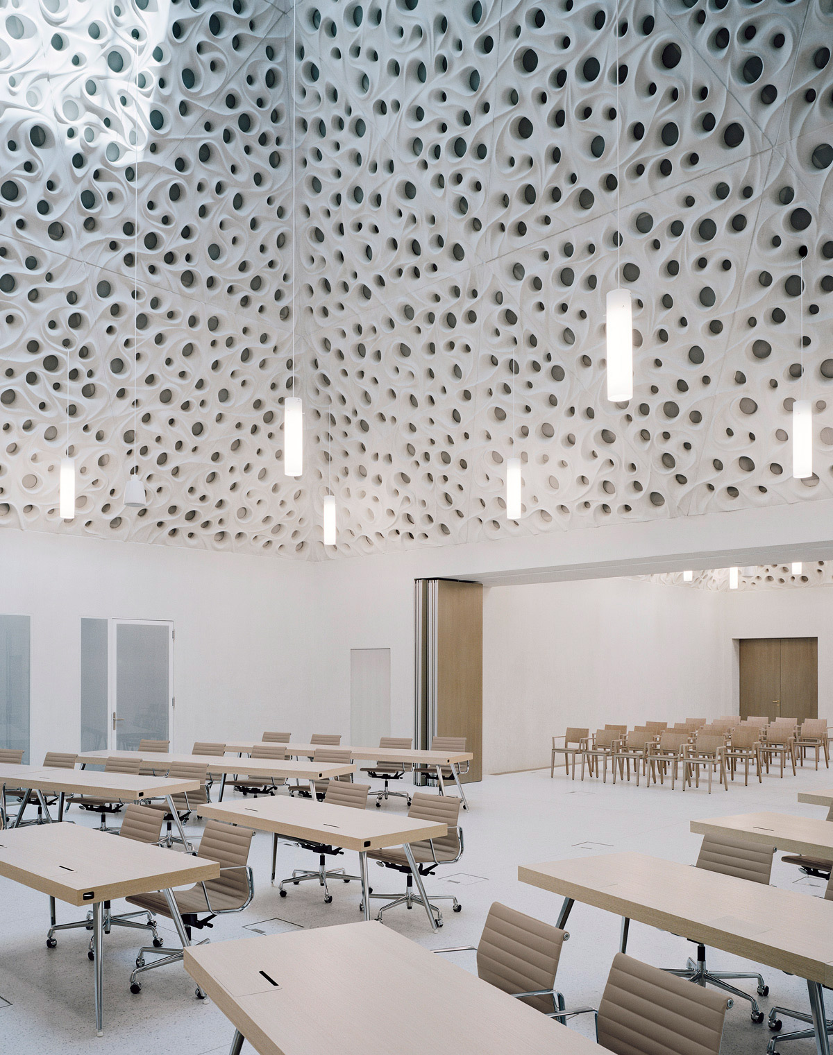 Senza Titolo, 2013, Nuovo Tribunale penale federale, Bellinzona, Svizzera, Bearth &amp; Deplazes Architekten e Durisch + Nolli Architetti