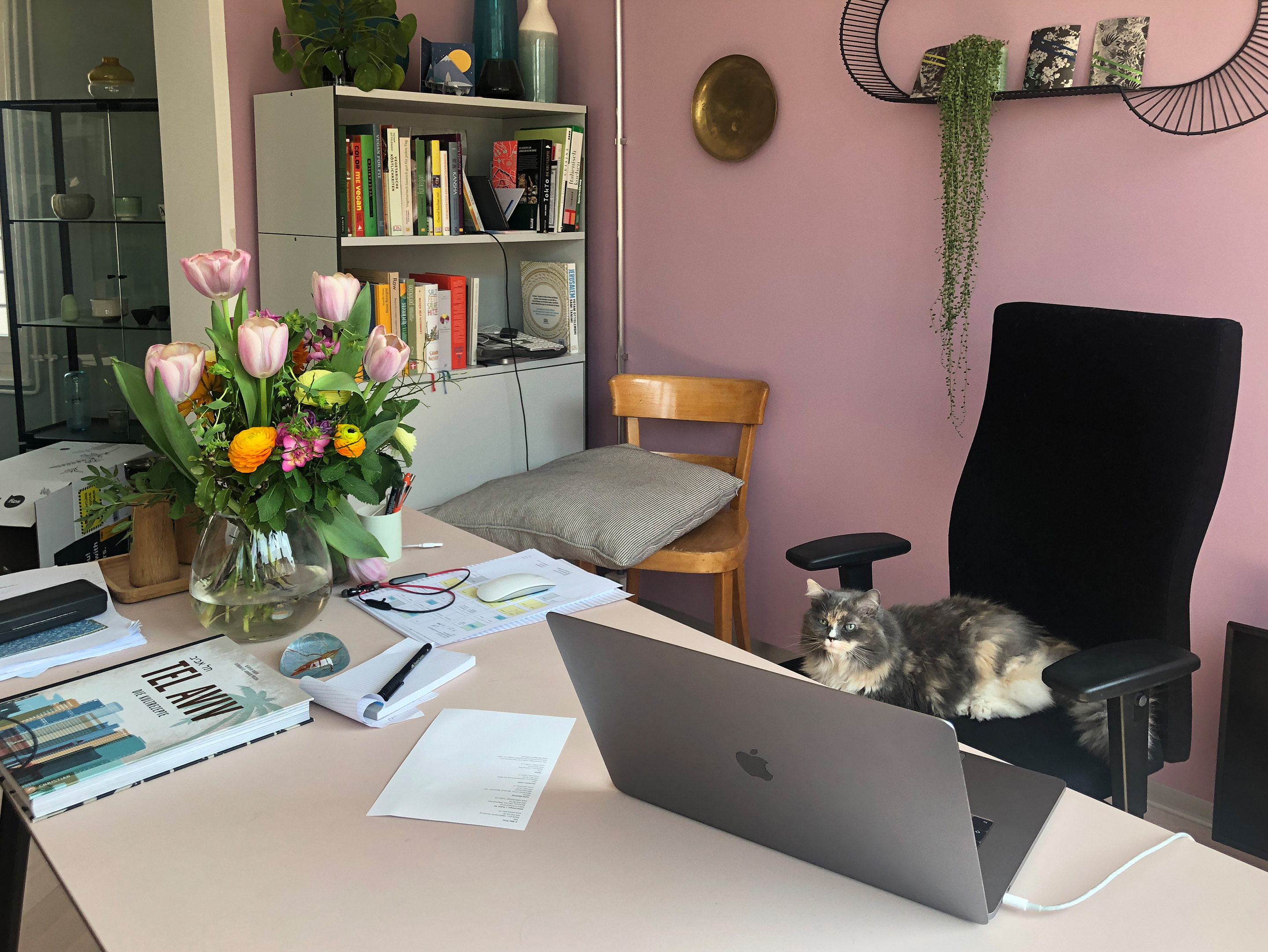 Ostergrüsse aus dem Homeoffice