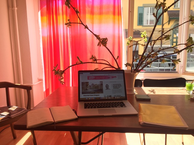 Ostergrüsse aus dem Home-Office