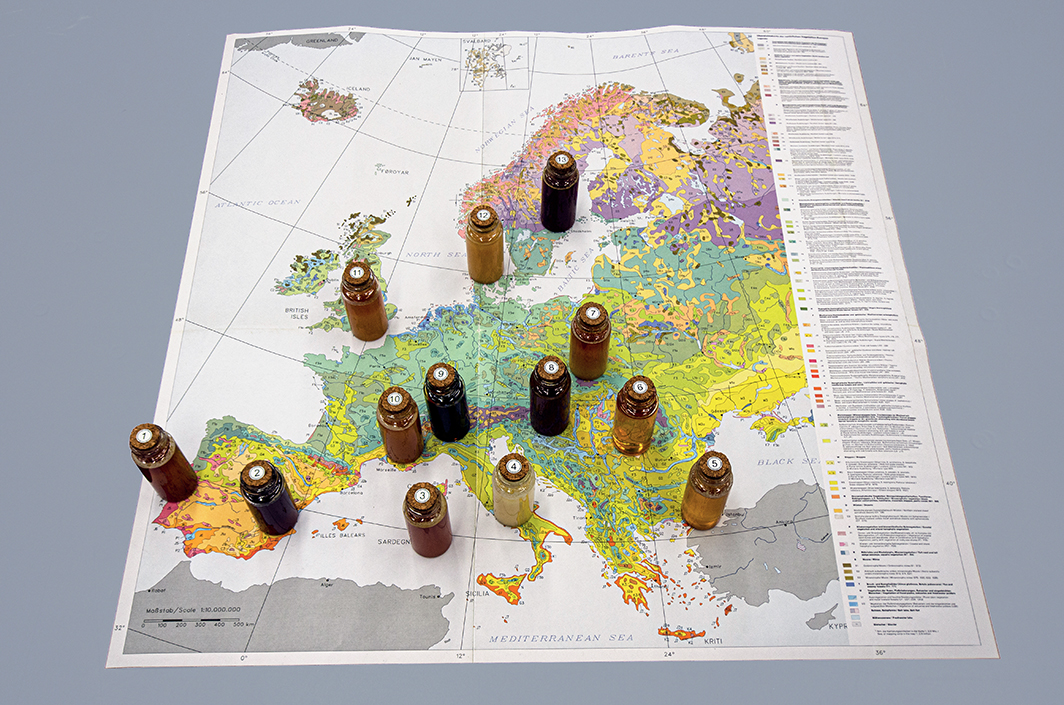 L’Europe du goût : test de miels à la chaire d’architecture du paysage de Günther Vogt, EPFZ, septembre 2019.