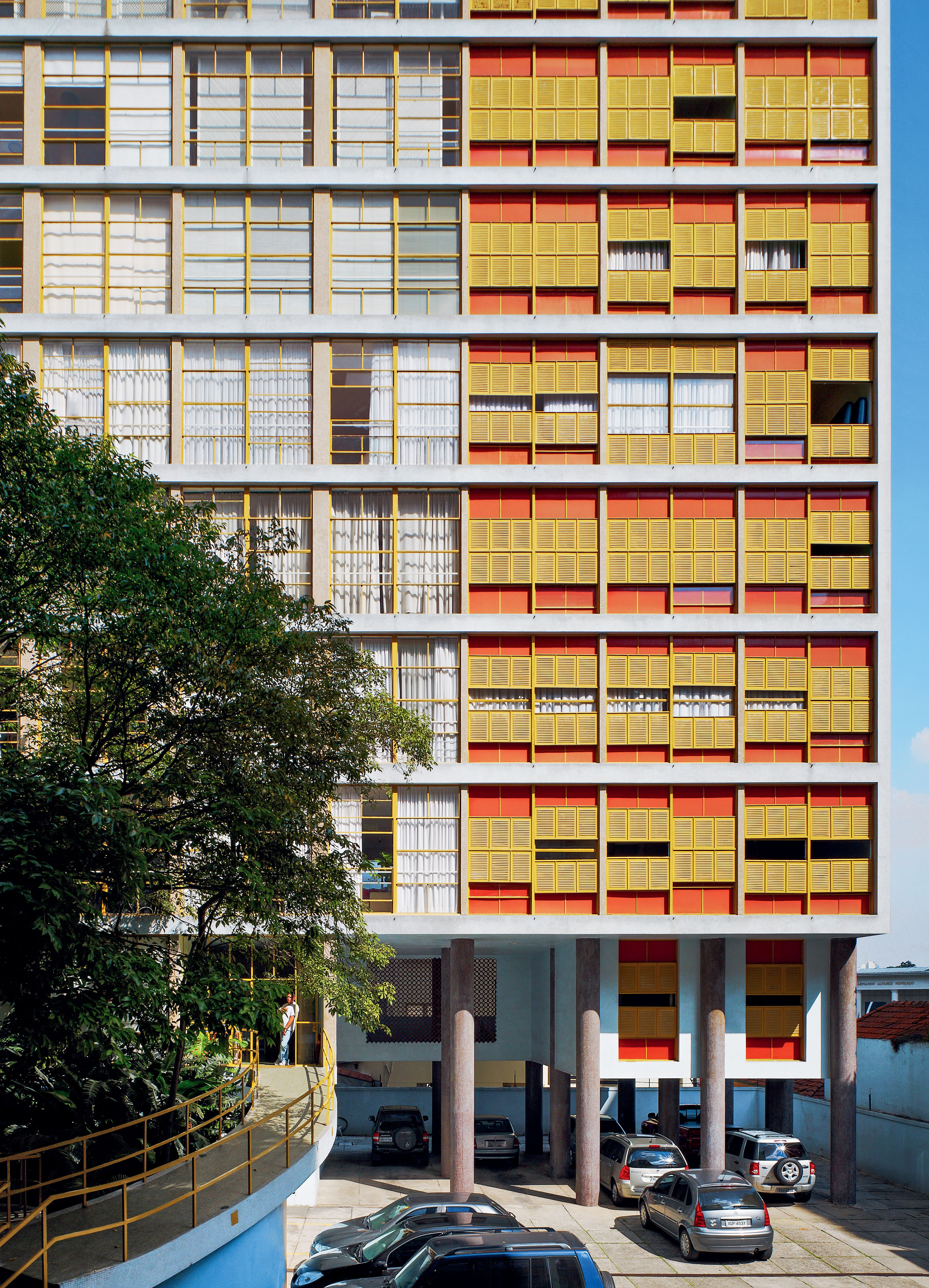 Immeubles Louveira, São Paulo, 1946-1949