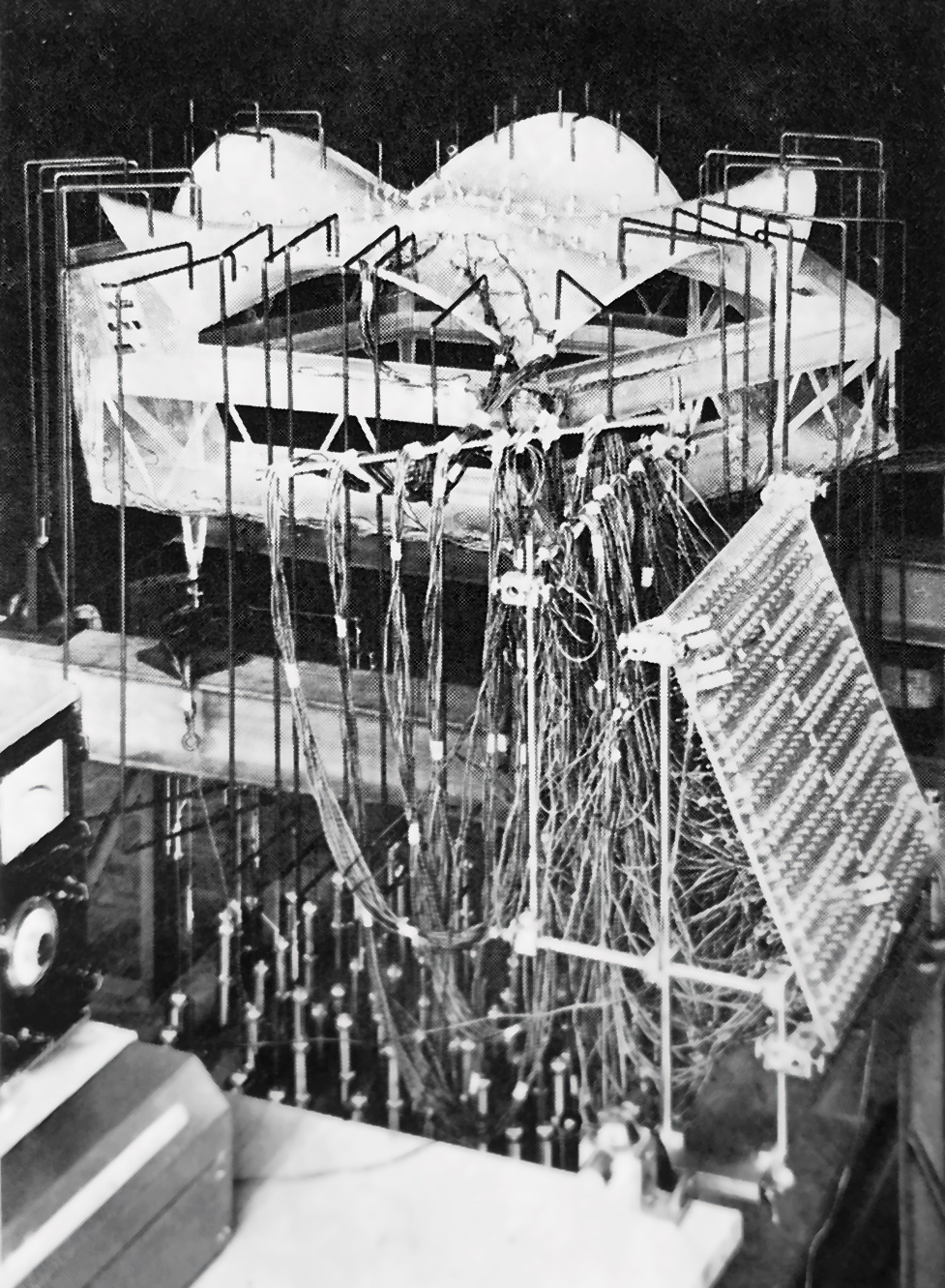 Heinz Hossdorf, modello in scala ridotta per la verifica statica della Biblioteca di Basilea (arch. Otto Senn, 1962-1968), s.d.