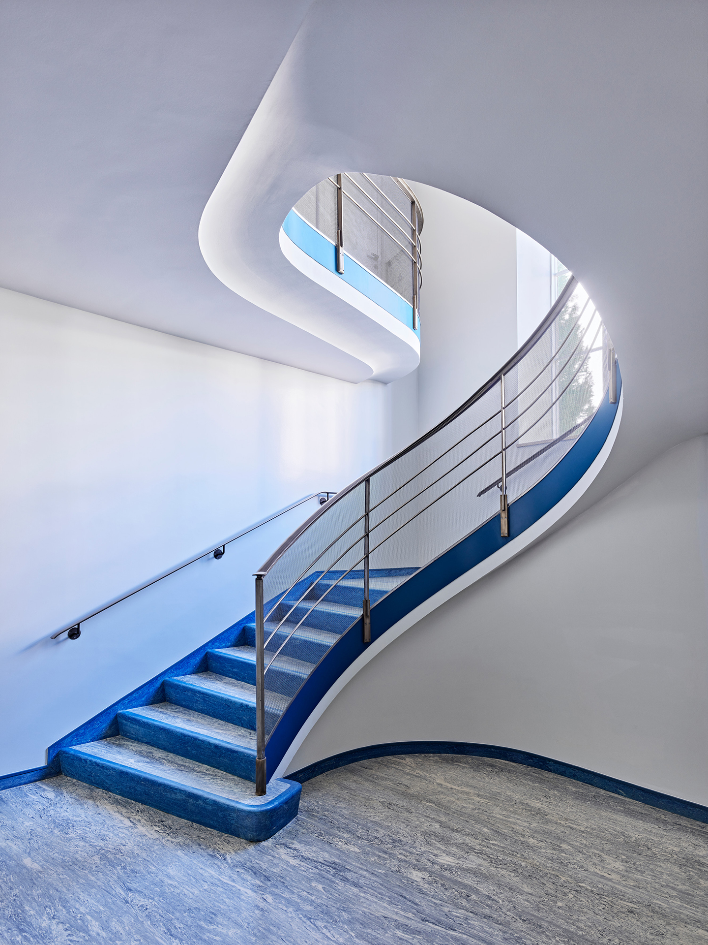 FirstChurch_Treppe