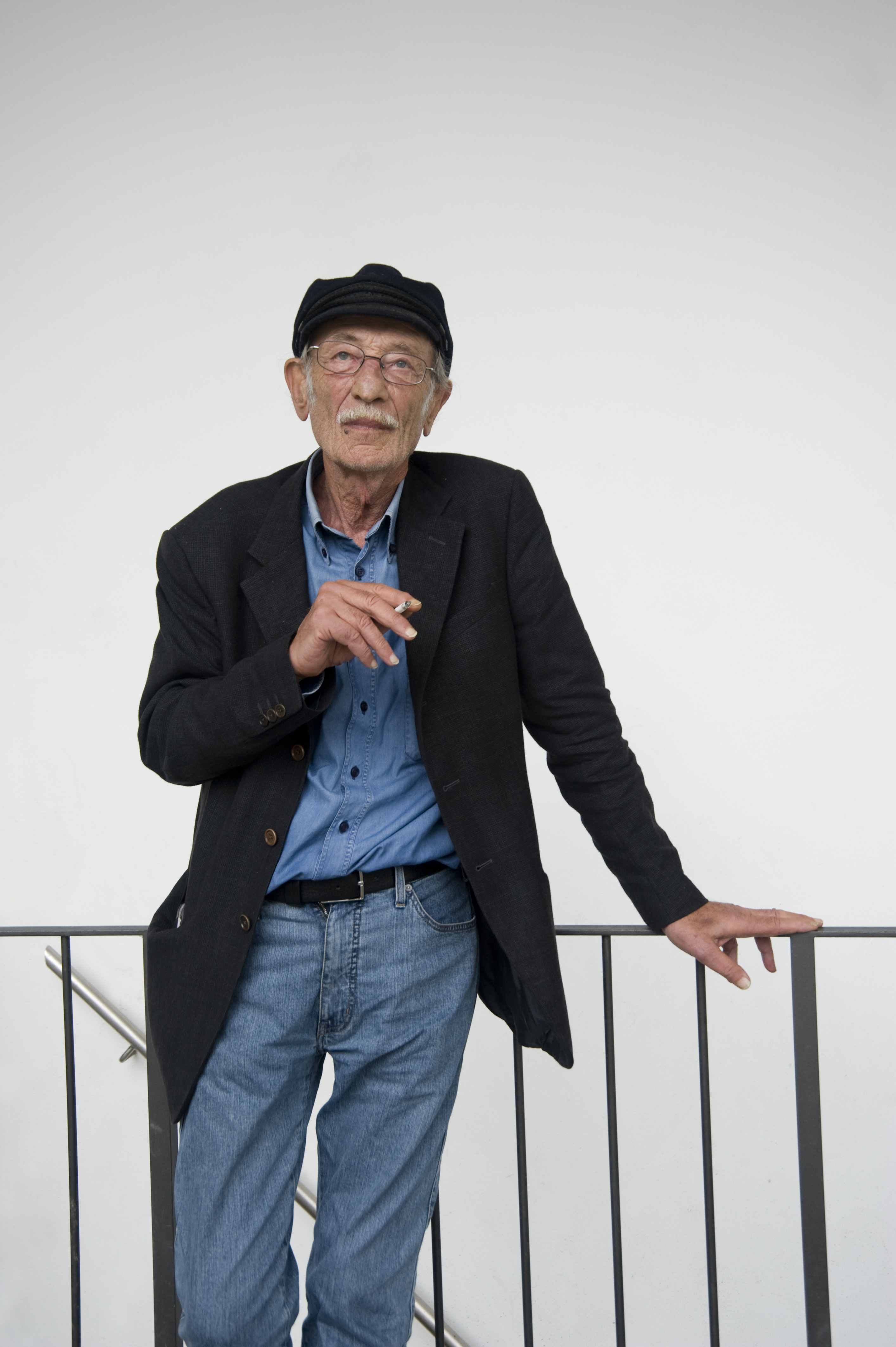Ritratto di Luigi Snozzi a Monte Carasso, scattato nel 2010 per la mostra «Luigi Snozzi, Professeur d’architecture».