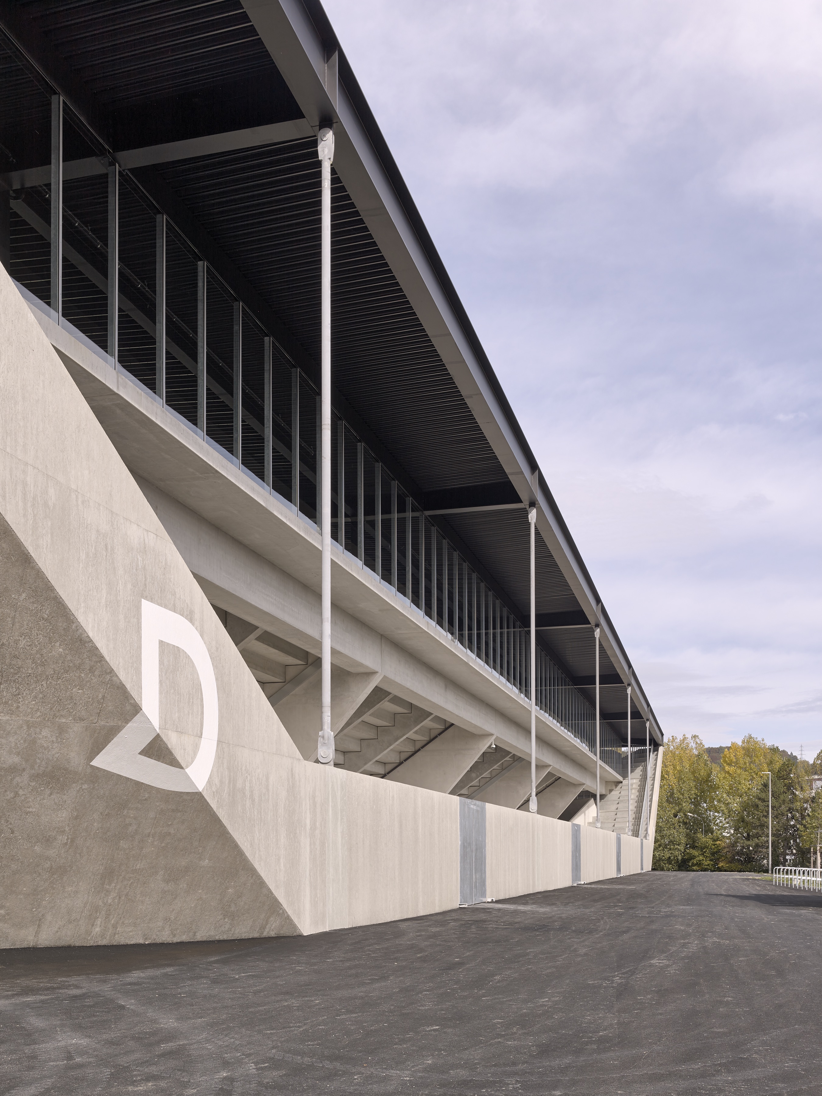 Stade de la Tuilière_2