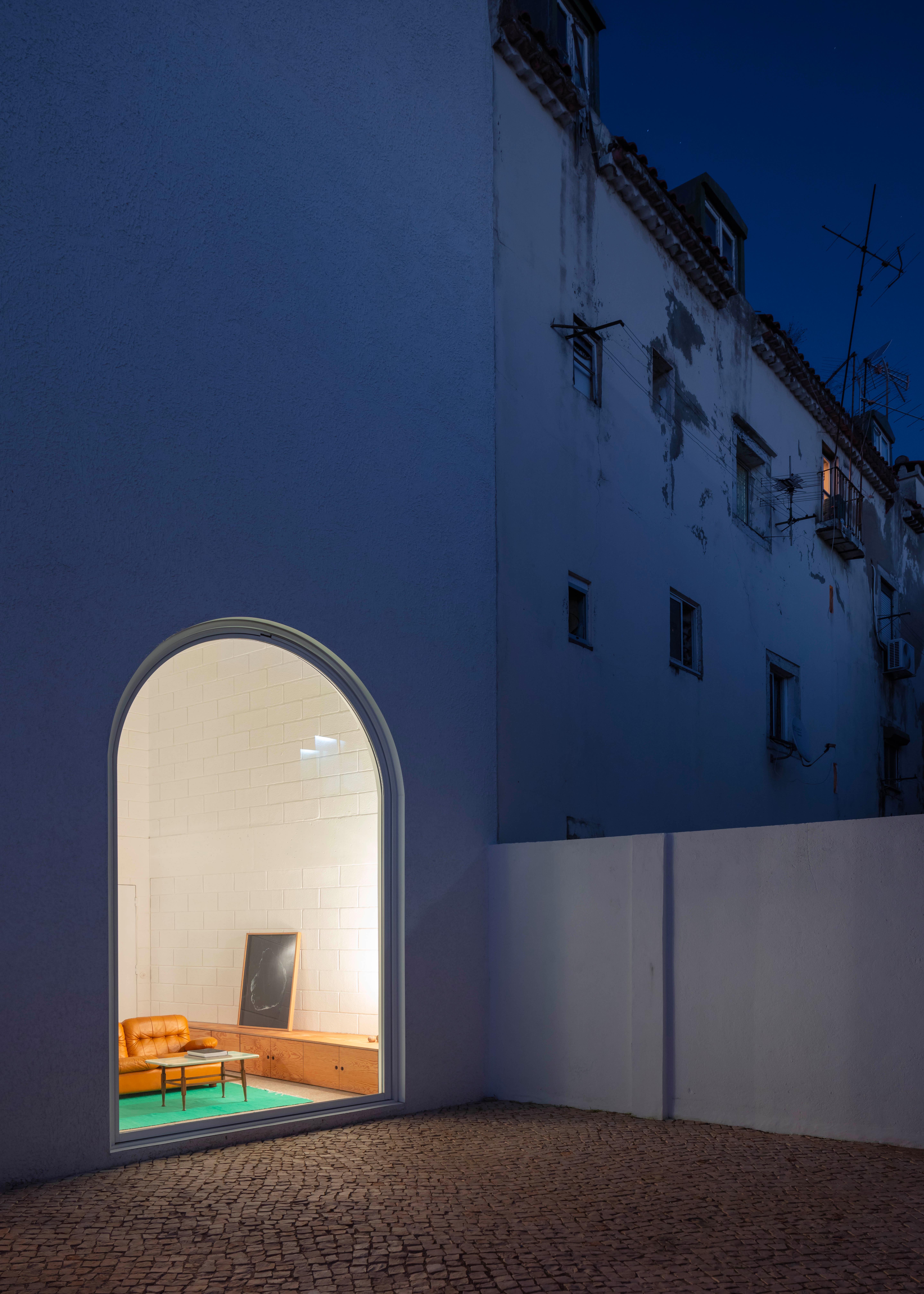 DODGED HOUSE, logement individuel, 2019, Lisbonne