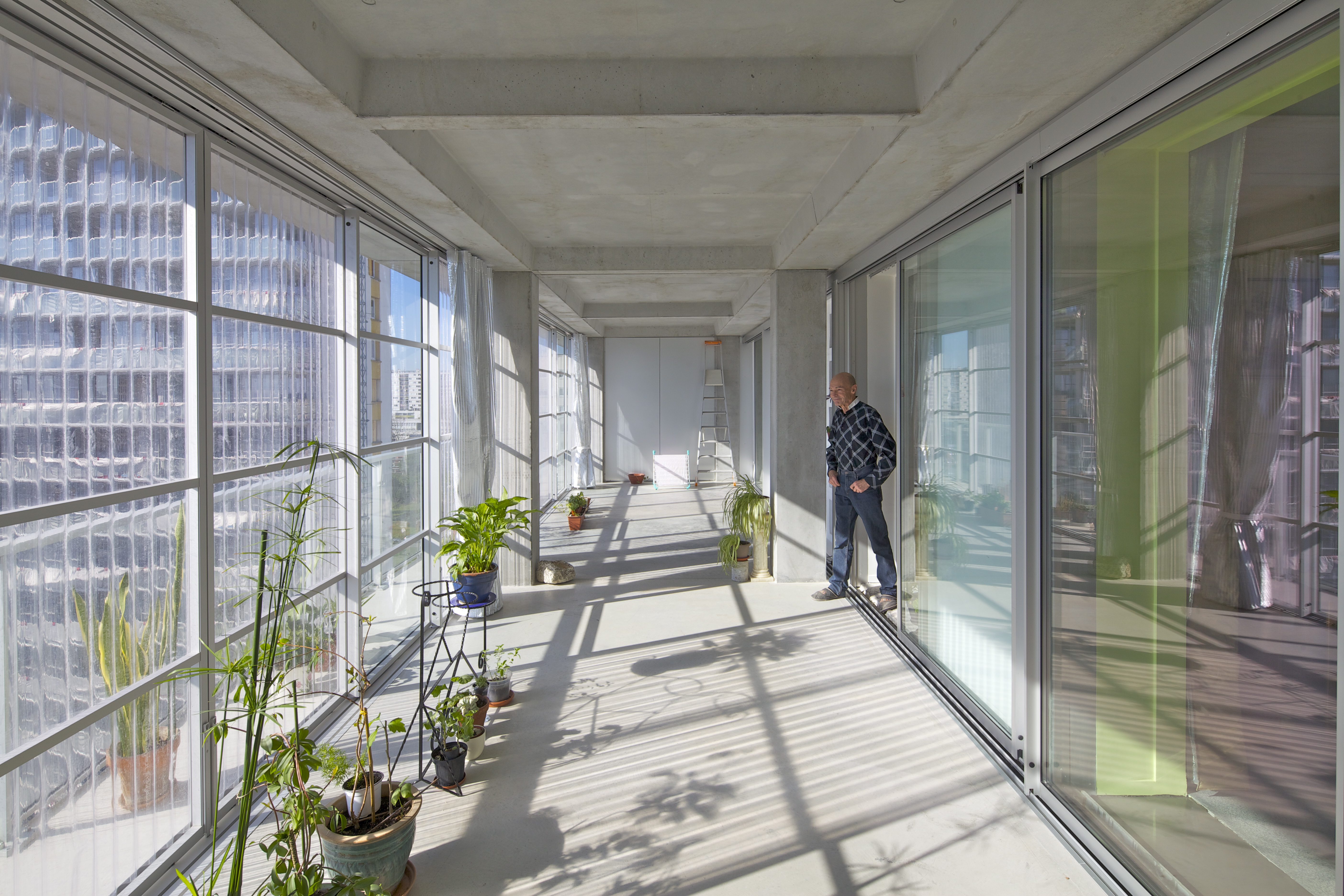 Grand-Parc, Bordeaux : extension des logements par Lacaton Vassal, Frédéric Druot et Christophe Hutin, 2011-2016