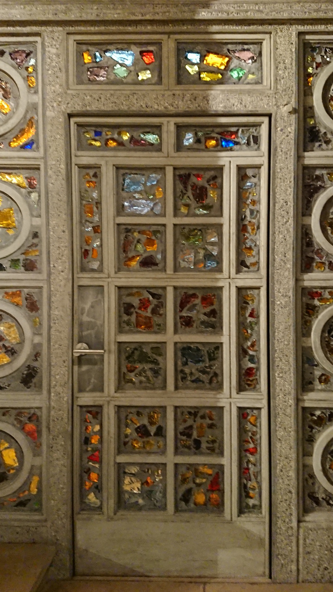 Jeanne-Bueche-Detail-Kirche-Montroix