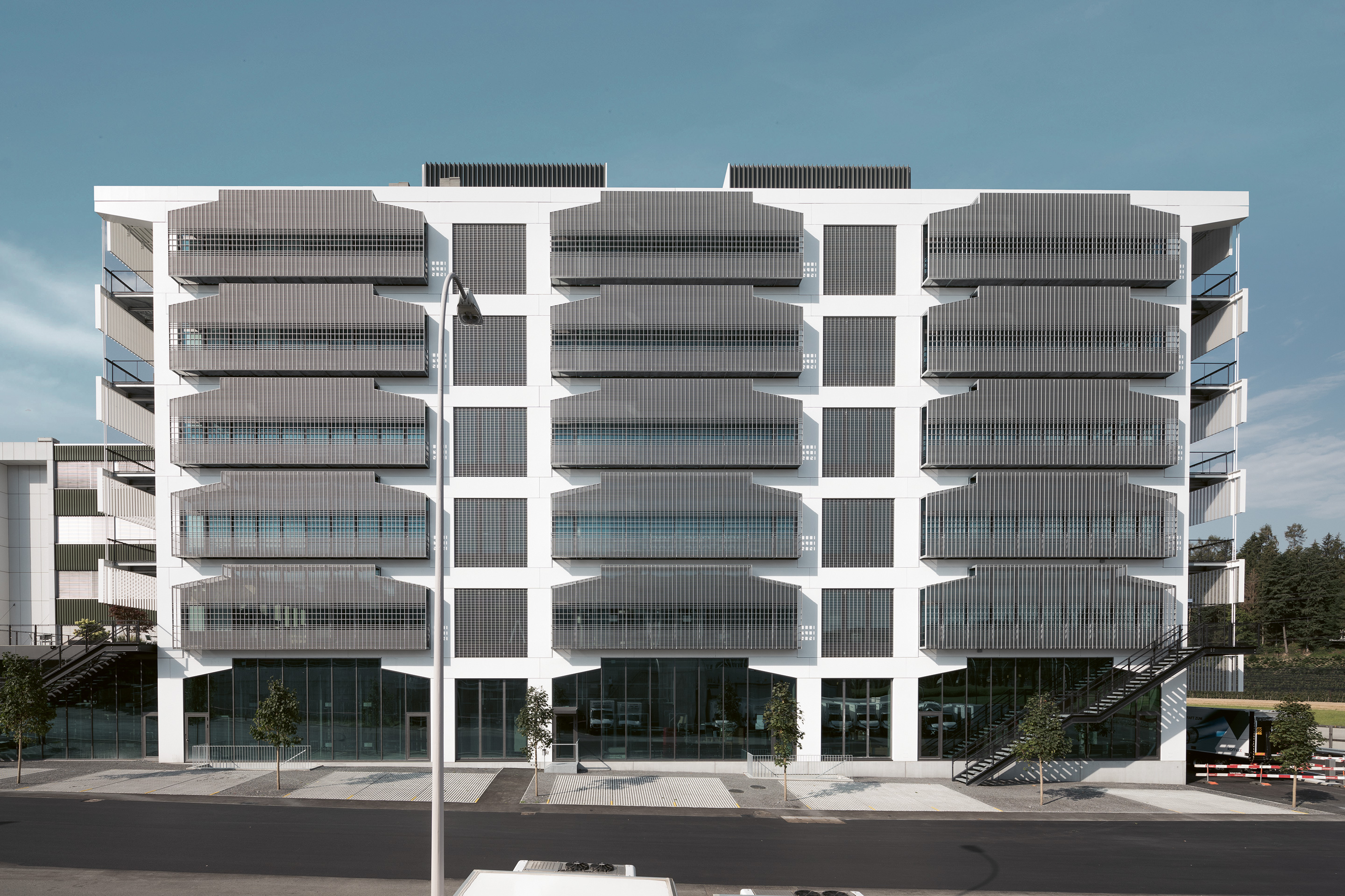 Komax-Neubau-1.jpg