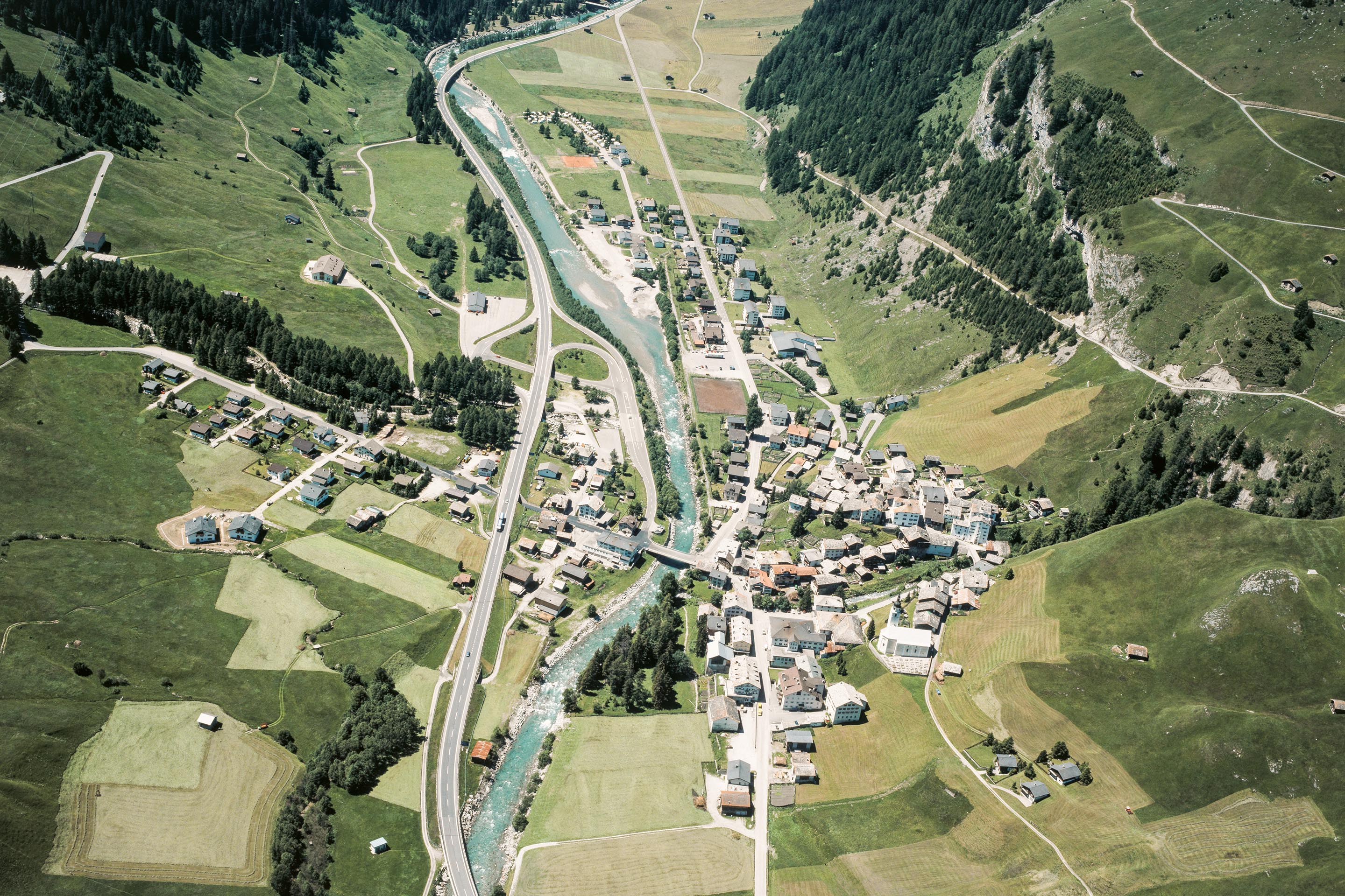 Verkehrsgeschichte-Spluegen-Nationalstrasse-1
