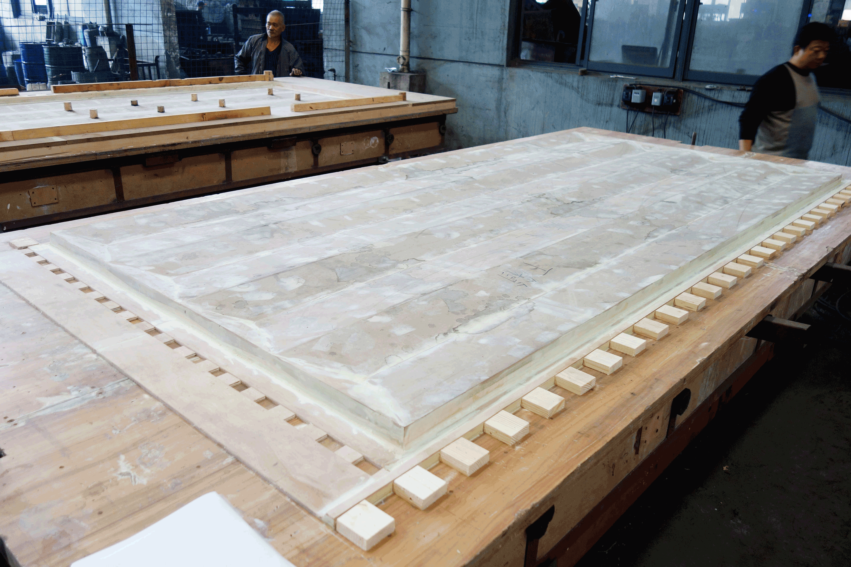 Zusatzmaterial-Bucherer-Zuercher-Bahnhofstrasse-edle-Materialien-Sandguss-31