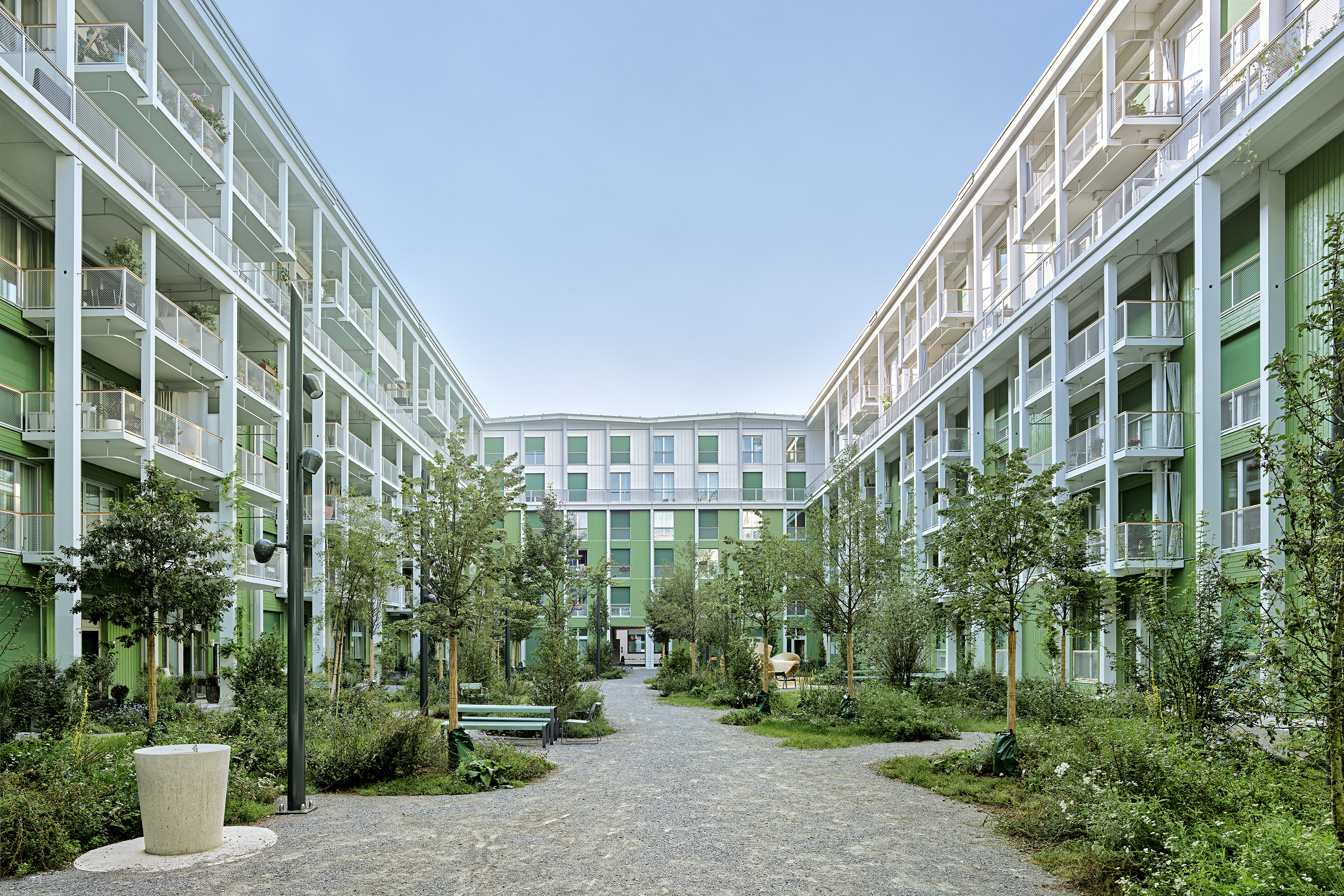 Krokodil_Winterthur-Innenhof2