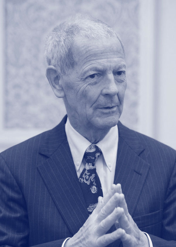 Dr h.c. Walter R Stahel, portrait