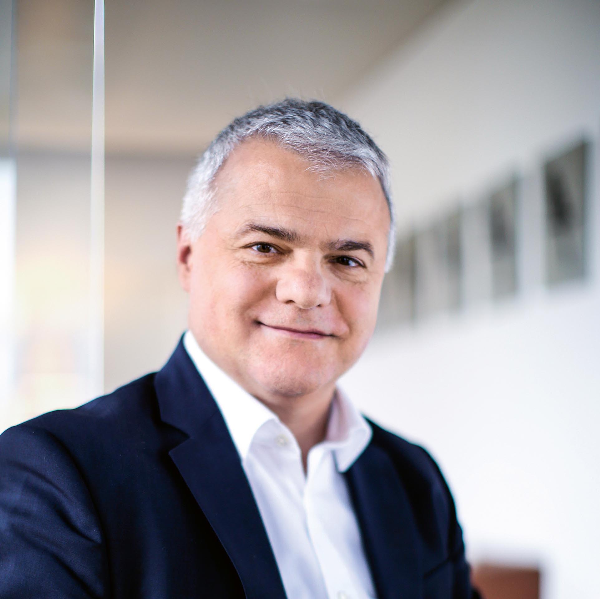 Entretien-SIA-portrait-Adrian-Altenburger.jpg