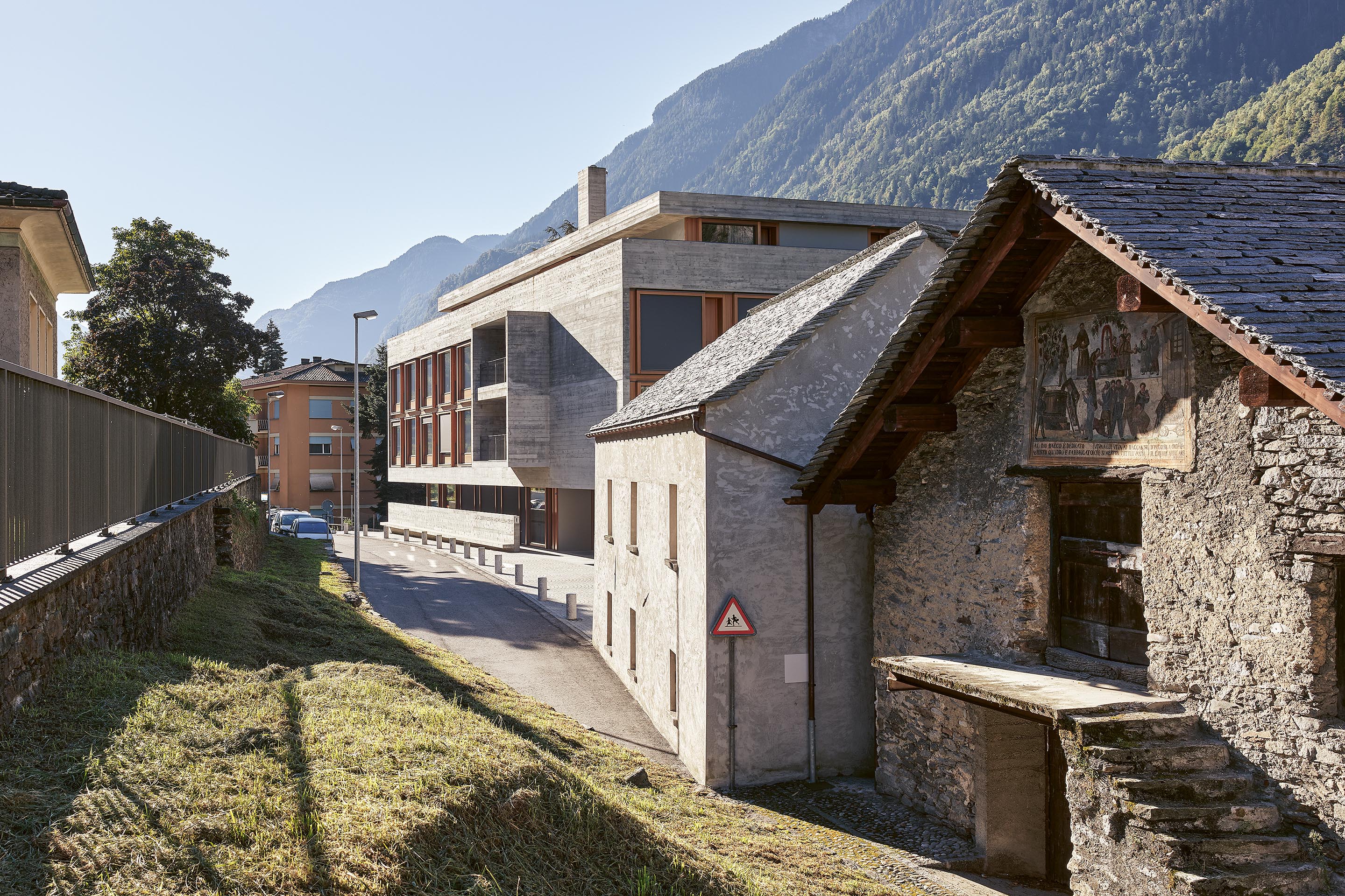 Baukultur-casa-anziani-dei-comuni-di-leventina-I.jpg
