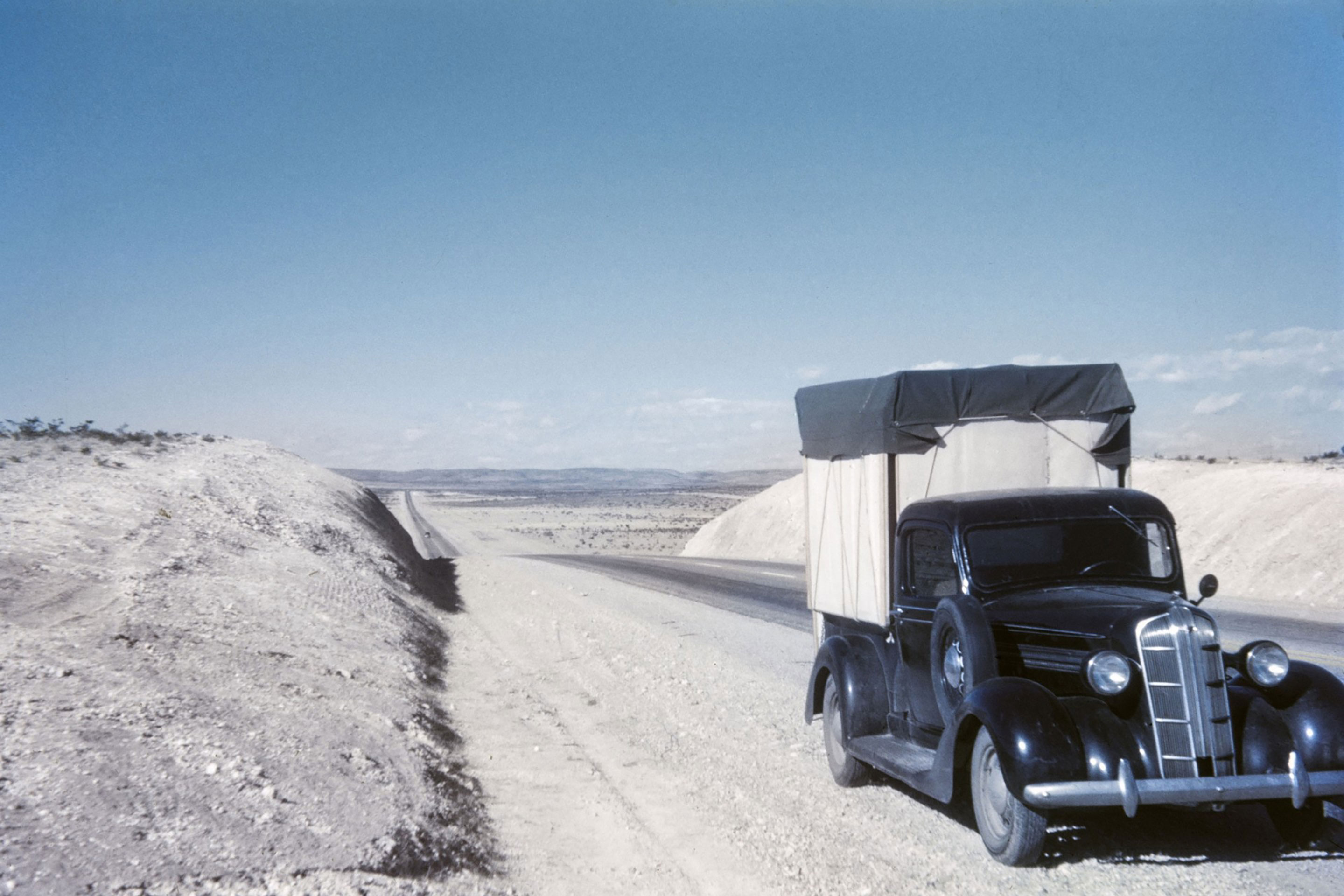 Il pick up del viaggio negli Stati Uniti del giovane Morassutti, 1949-1950.