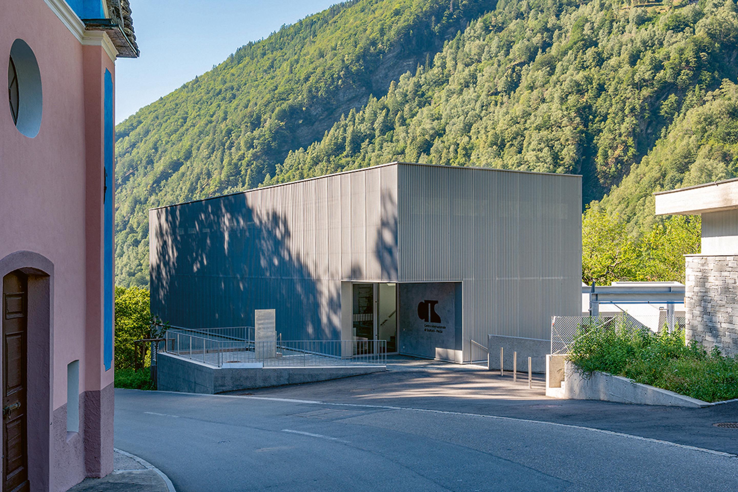 Centro-internazionale-di-scultura-peccia-C.jpg