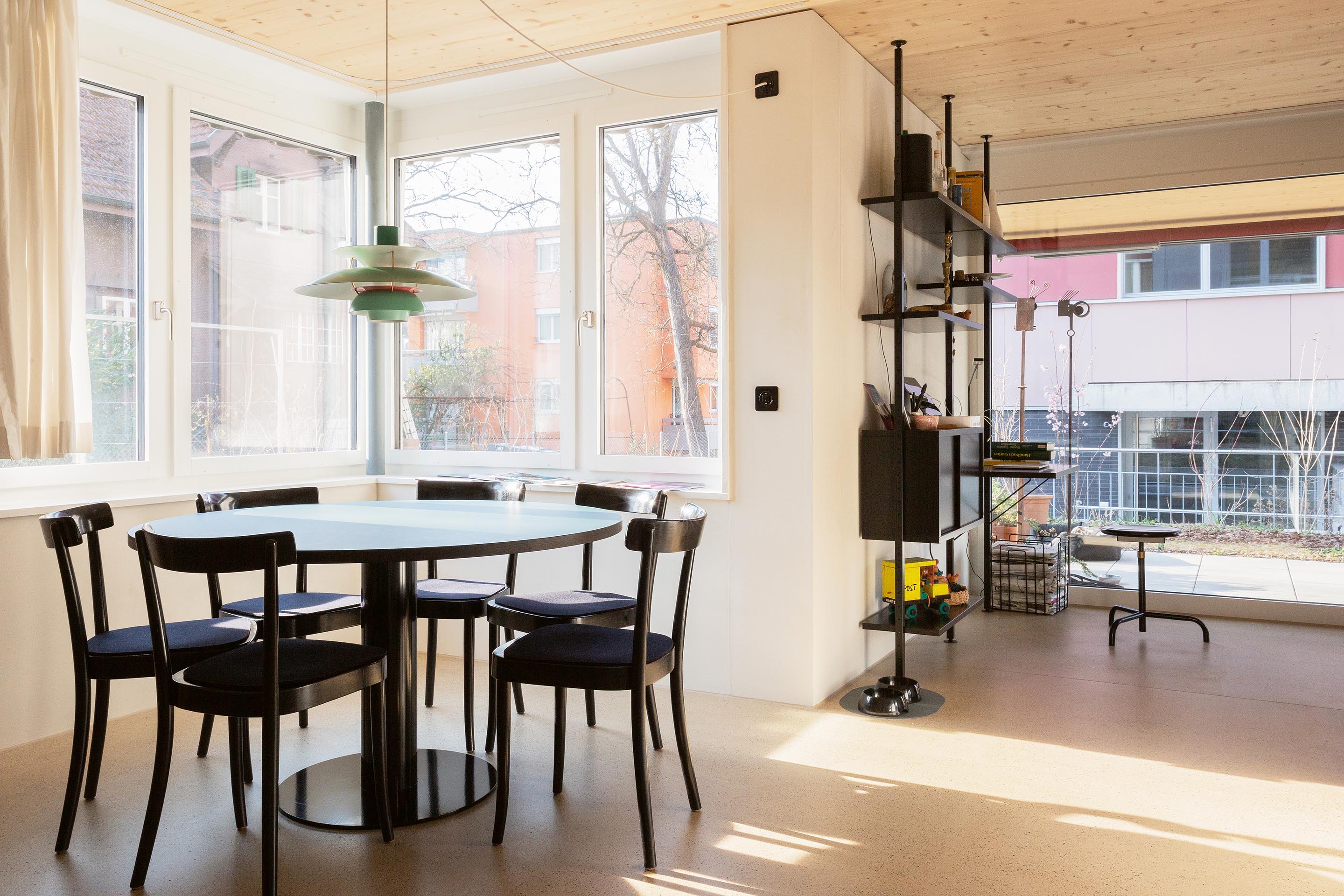 Mehrgenerationenhaus-Zuerich-Unterstrass-Holzhybridbauweise-8.jpg