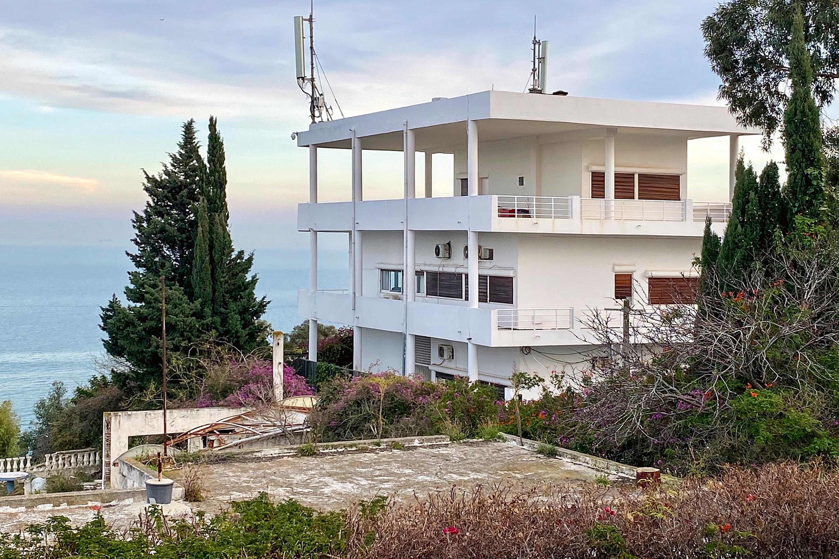 Villa-de-Carthage-le-corbusier-afrique-méditerranée-2.jpg