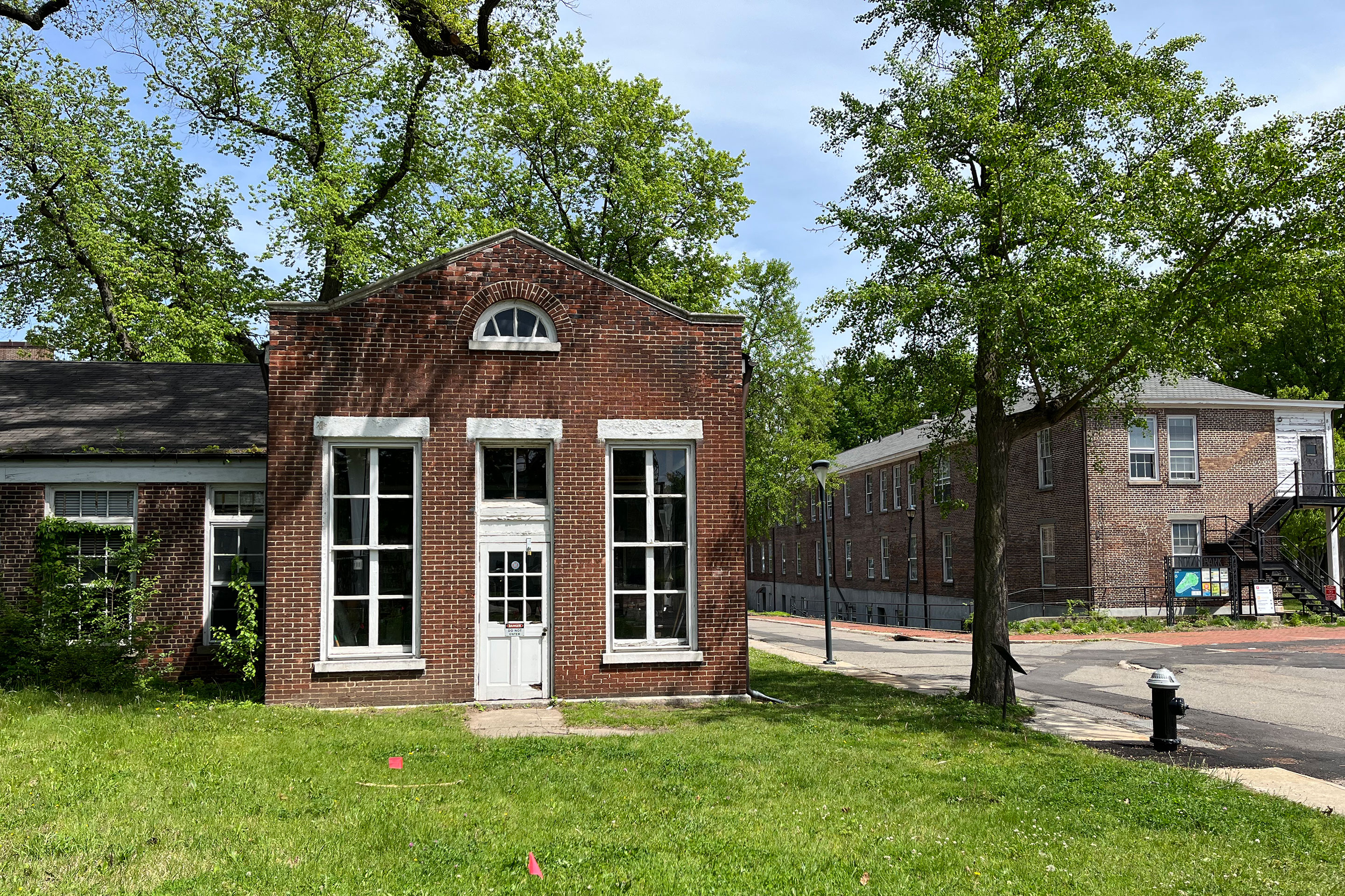 Hella-NY-governors-island-01