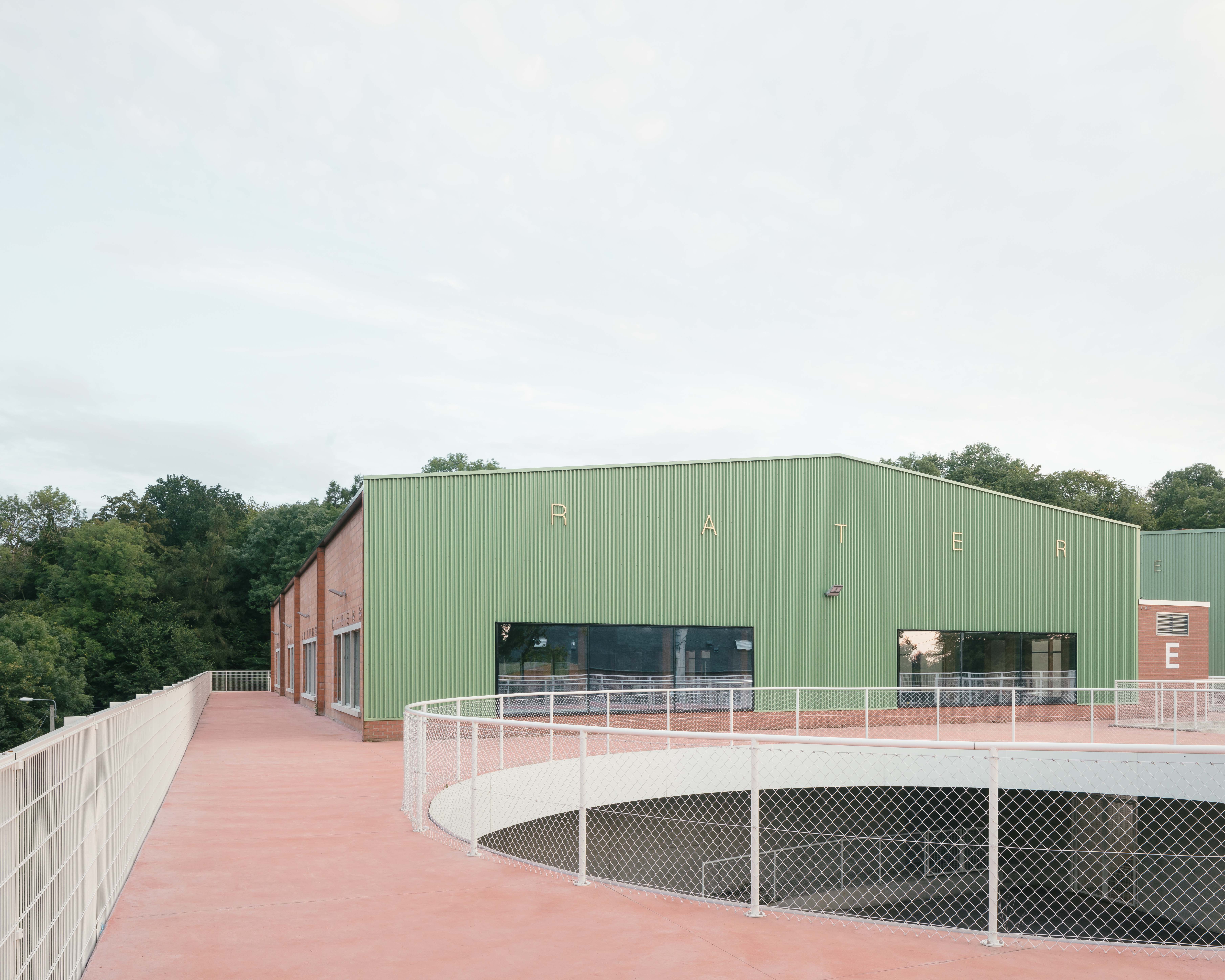 Rénovation et extension du centre sportif de Loverval