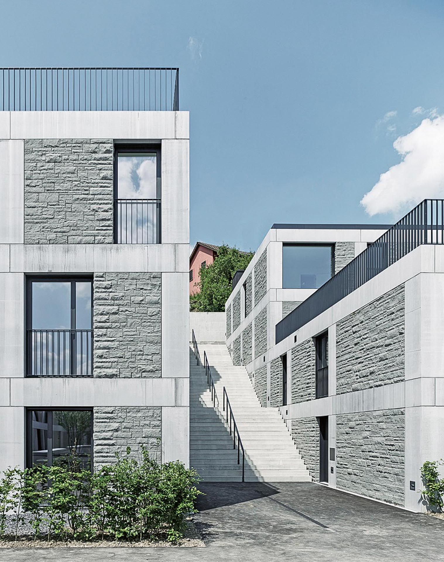 Fassade-Beton-Naturstein-Meilen-Giessen-Areal.jpg