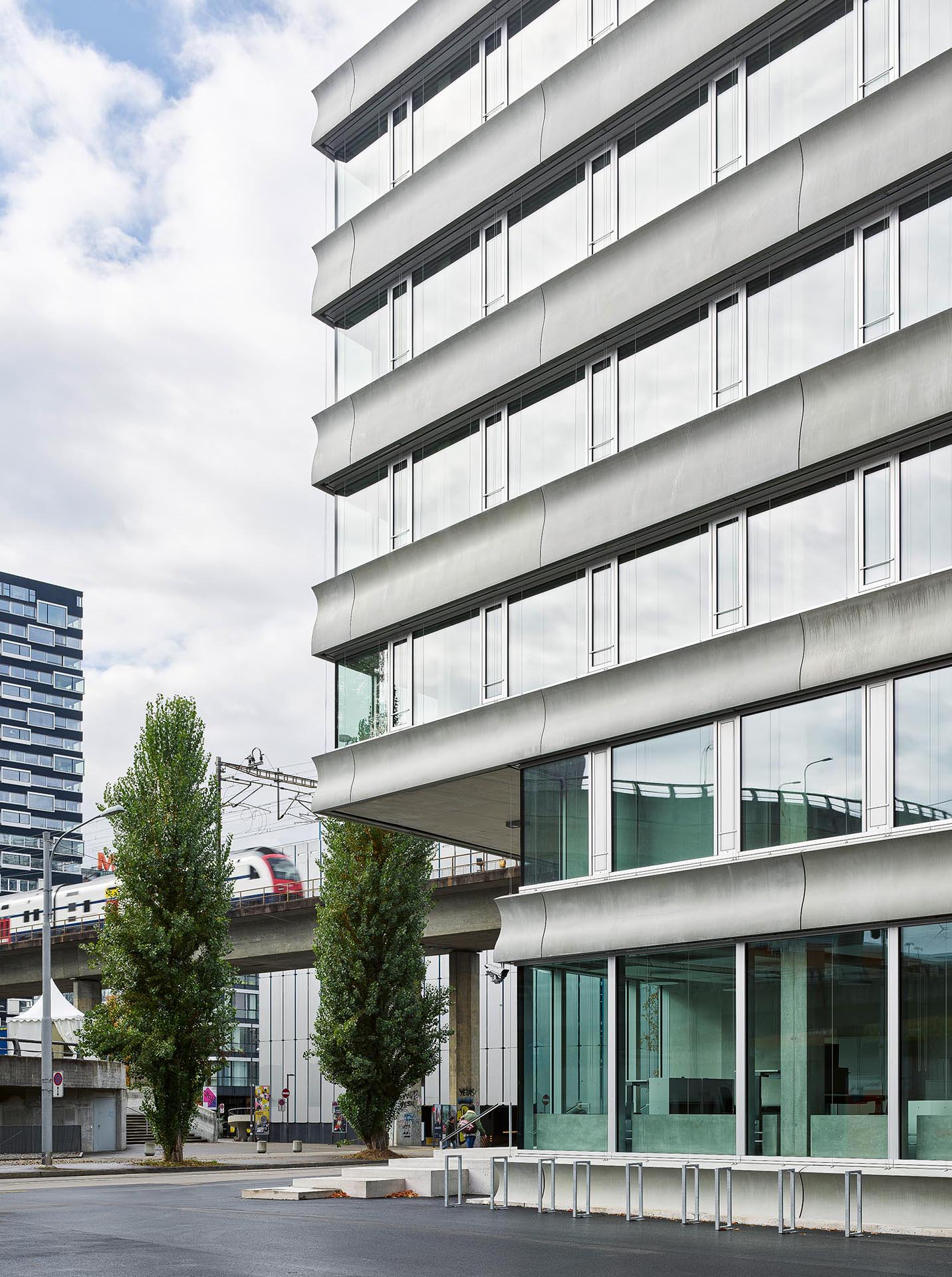 Fassaden-Kriminalabteilung-Stadtpolizei-Zuerich-1.jpg
