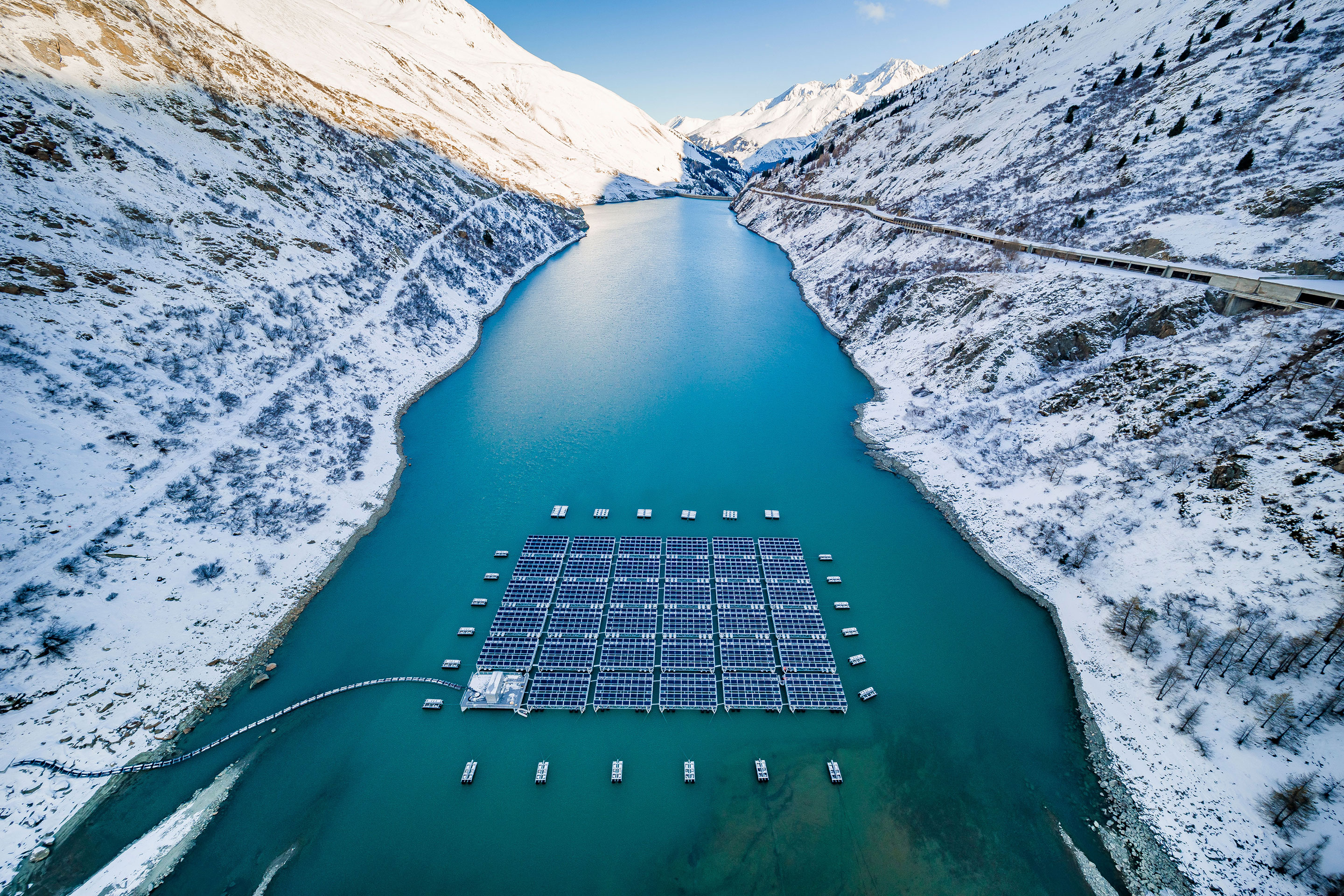 Wasserkraft und Solarenergie sind die beiden wichtigsten Stützen für eine klimaneutrale Energieversorgung der Schweiz.