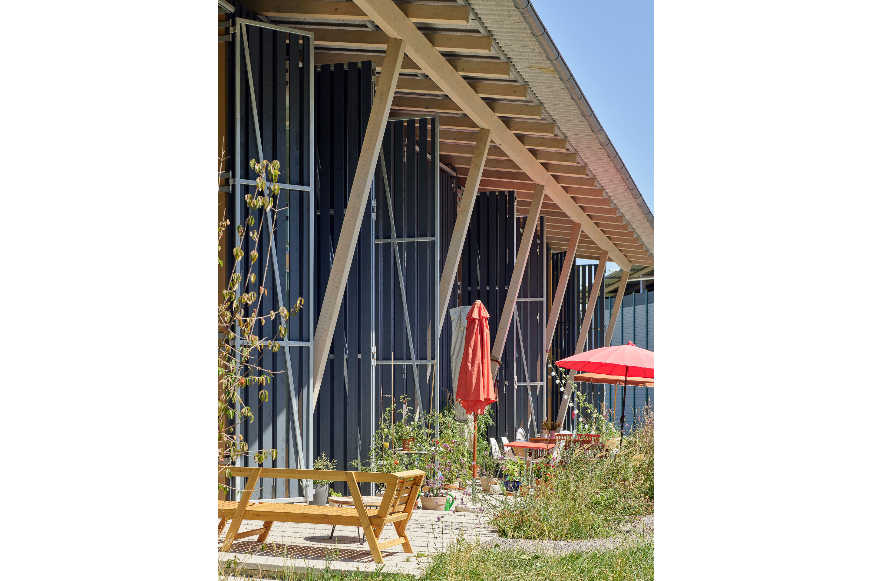 Wohnsiedlung Kuppe, Trift Horgen (Architektur: ARGE TU Kuppe Esch Sintzel Architekten GmbH, Zürich und BGS &amp; Partner Architekten AG, Rapperswil Bauherrschaft: trift Bewirtschaftung von Grundstücken AG)