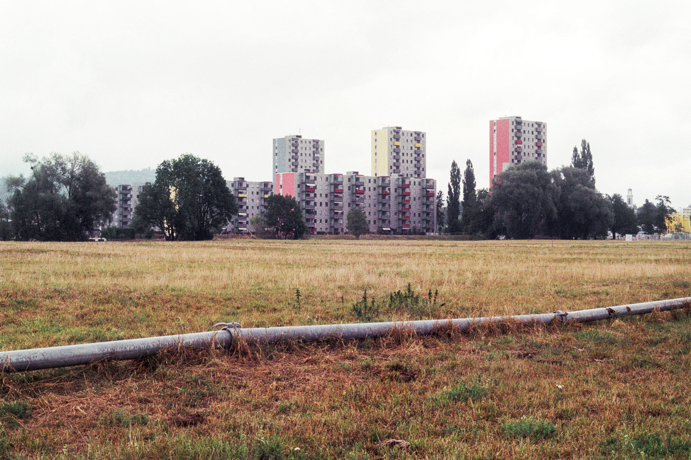 Die ehemaligen Deponien «Stadtmist» südwestlich der Stadt Solothurn waren bis 1976 in Betrieb. Die als sanierungsbedürftig eingestuften Deponien sollen nun innerhalb der nächsten acht Jahren saniert und einer zonenkonformen Nutzung zugeführt werden