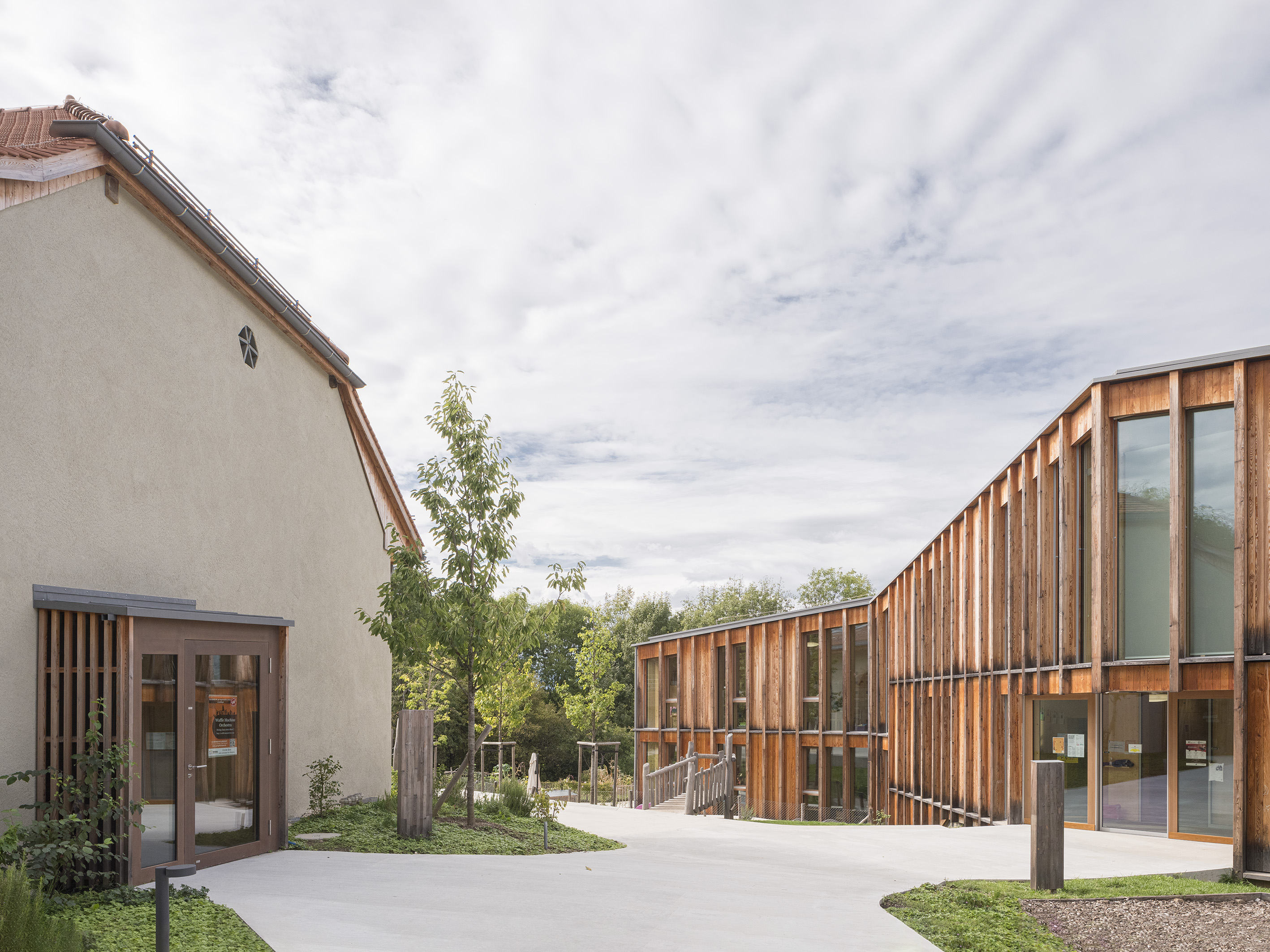 Crèche tournesol, Commune de Renens, Atelier Pulver architectes et L’Atelier du Paysage, Lausanne