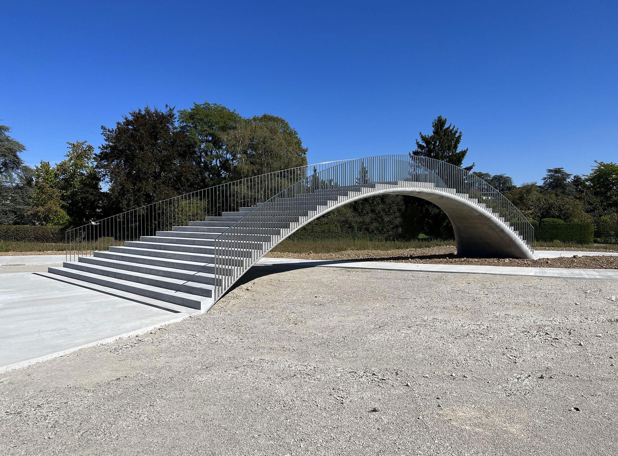 Beautiful-Bridge-#3-Bernex-GE-J.jpg