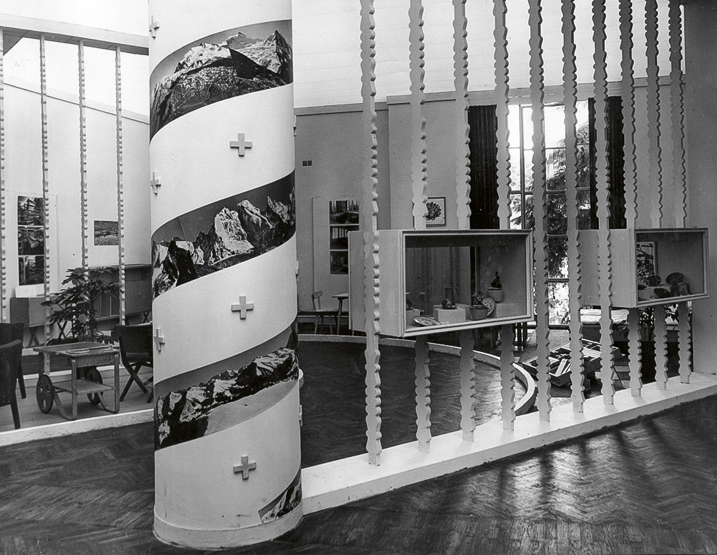 VIII Triennale, Sezioni estere, Svizzera, 1947. Allestimento di Charles Schopfer e Percival Pernet. Doc. TRN_VIII_05_0321.