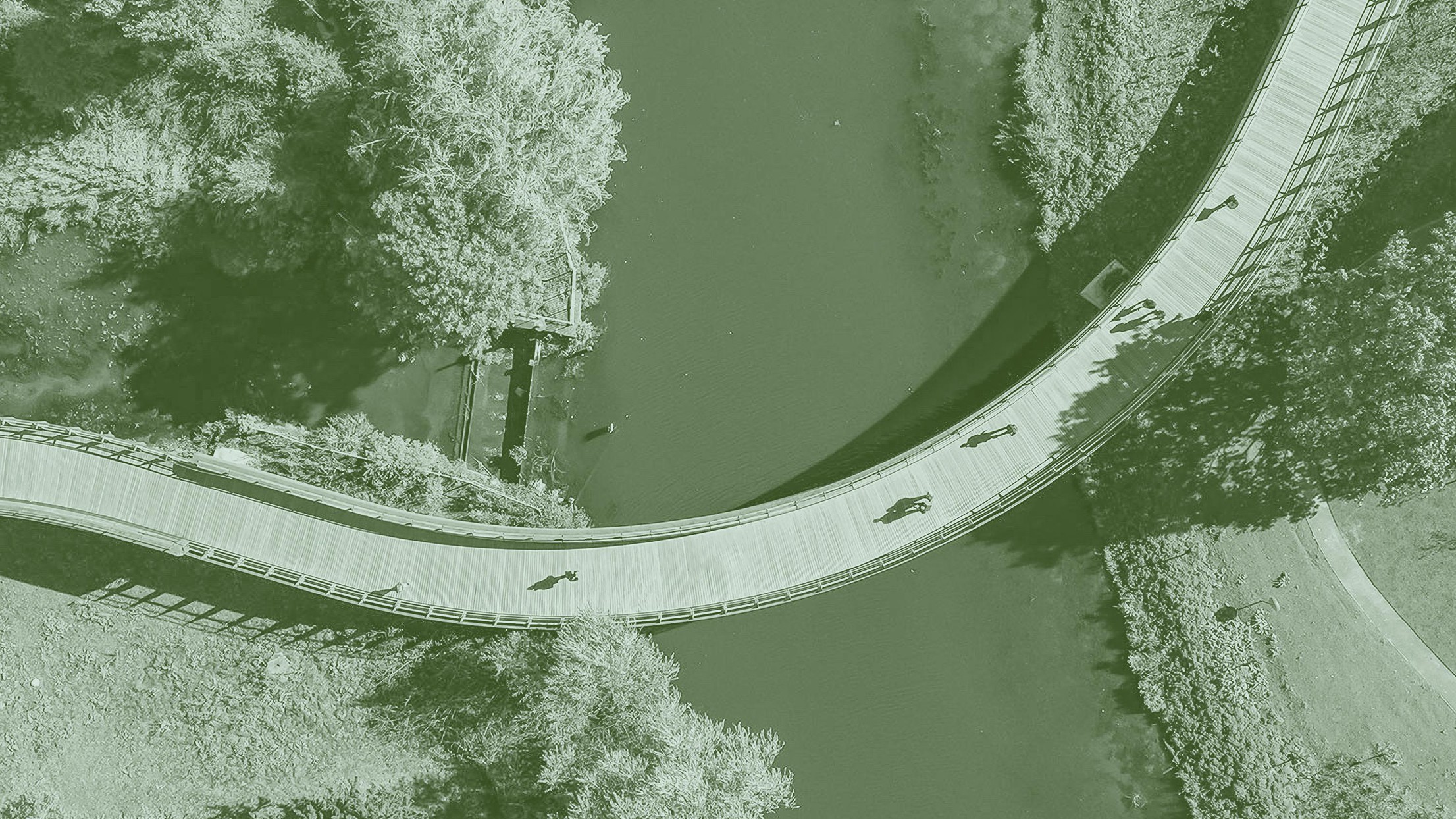 Waterside Campus Foot and Cycle bridge, Northampton © MCW Architects