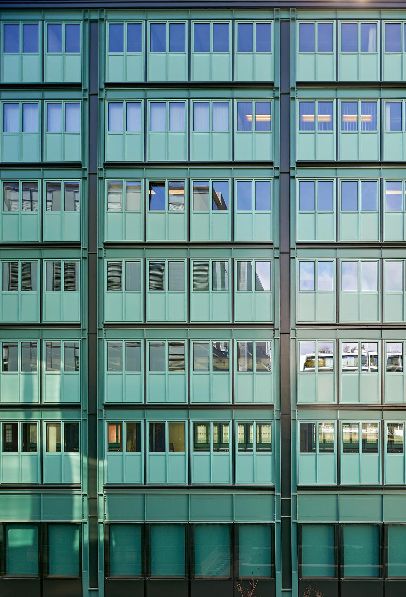 Nuova-facciata-Centro-Macconi-Lugano-F.jpg