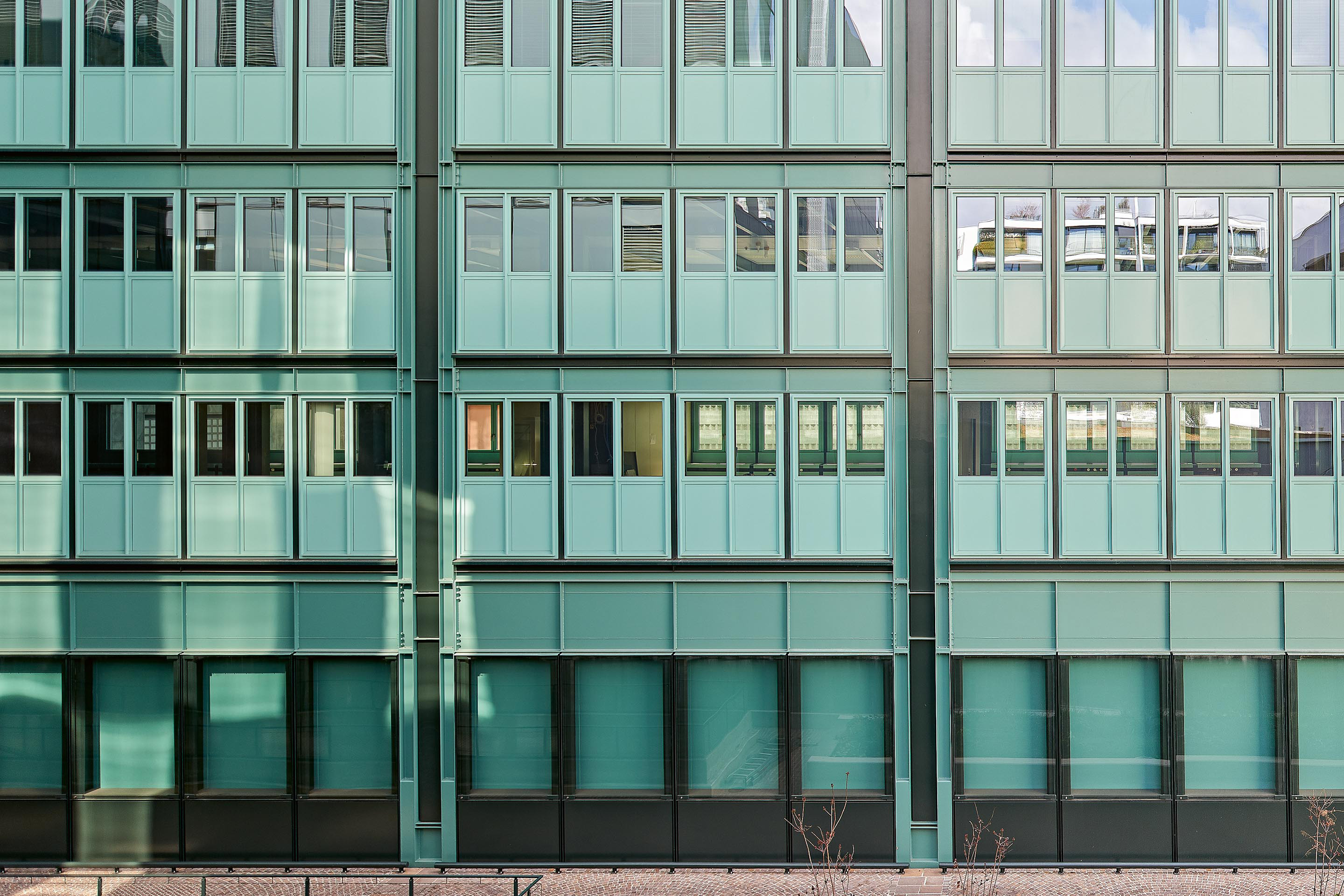 Nuova-facciata-Centro-Macconi-Lugano-I.jpg