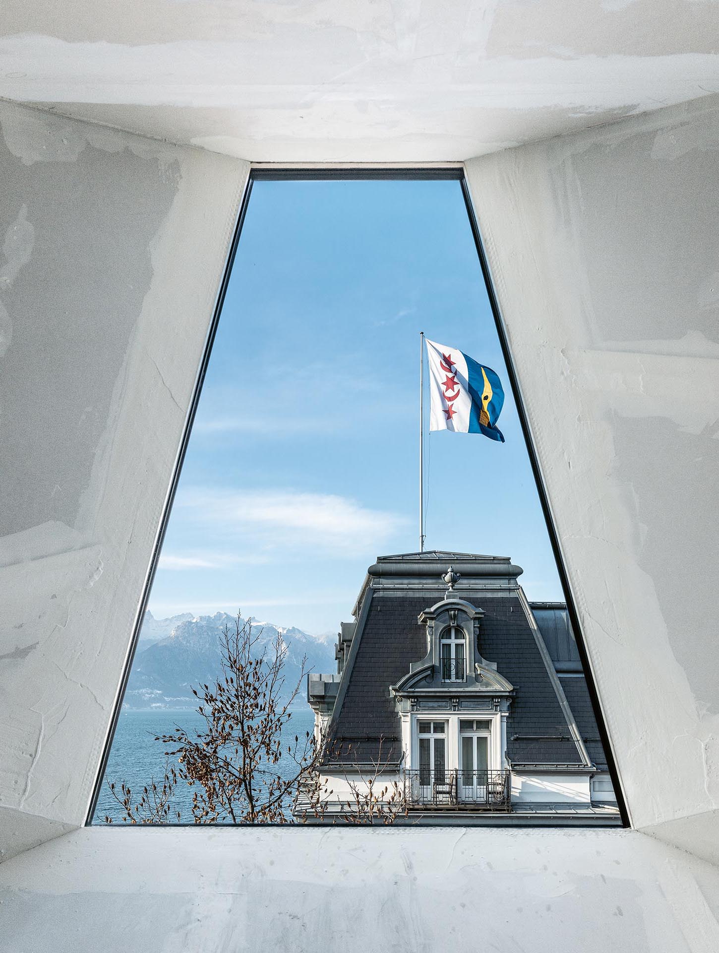 Montreux: le nouvel escalier et sa destination, des bureaux panoramiques.