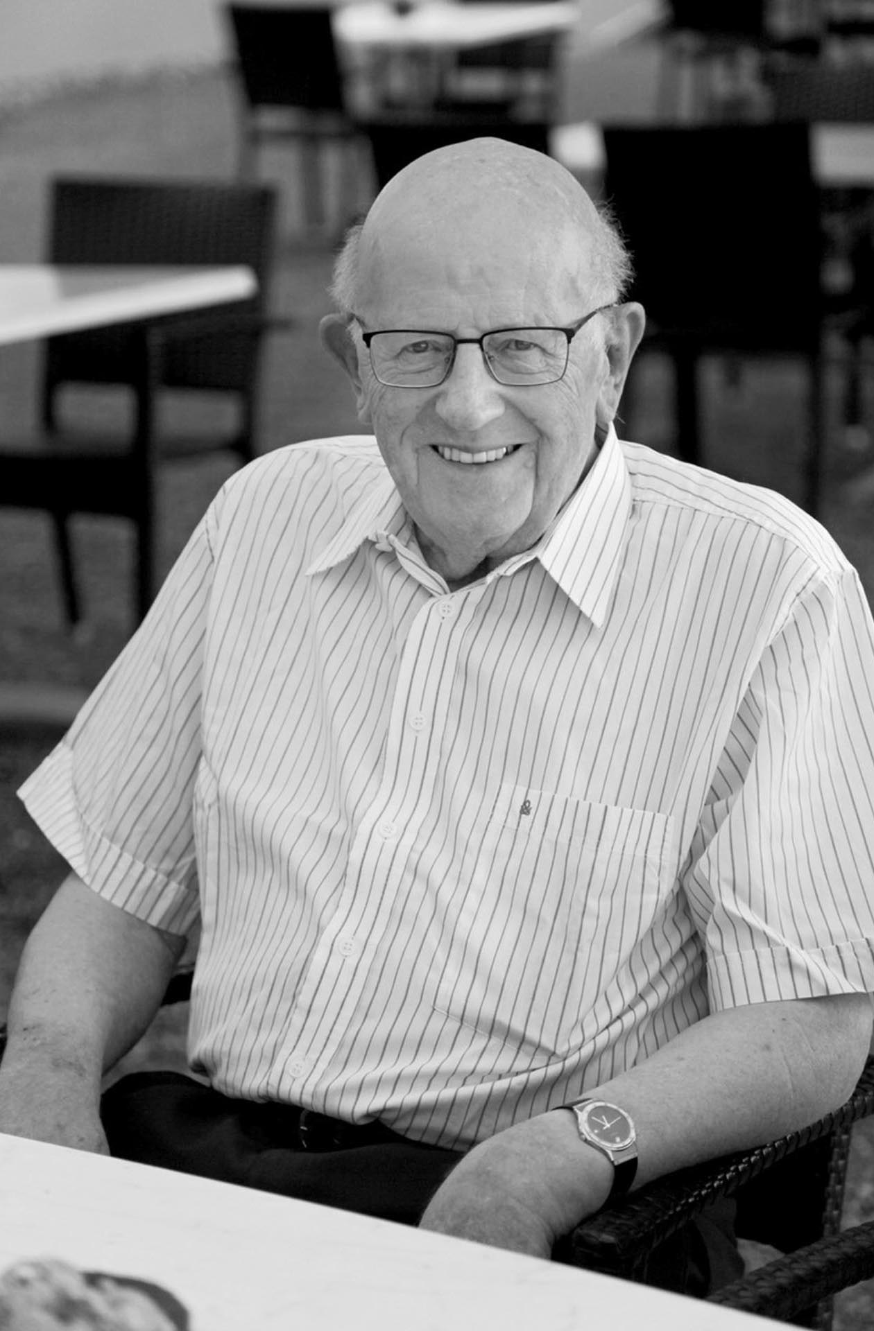 Bauten-Hans-Heini-Gasser-Zauberhut-Rapperswil-Portrait.jpg
