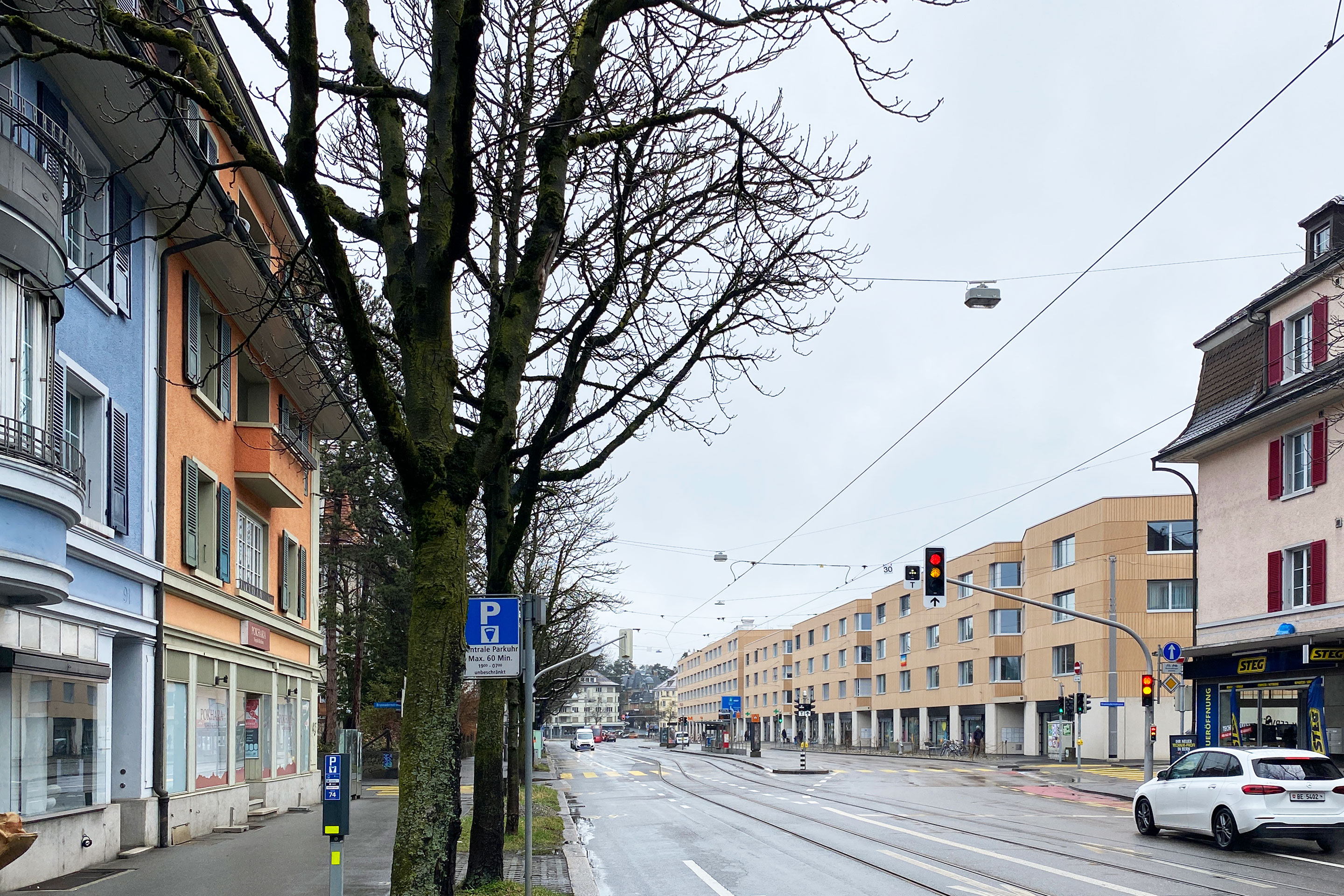 Die realisierte Überbauung im Frühling 2023