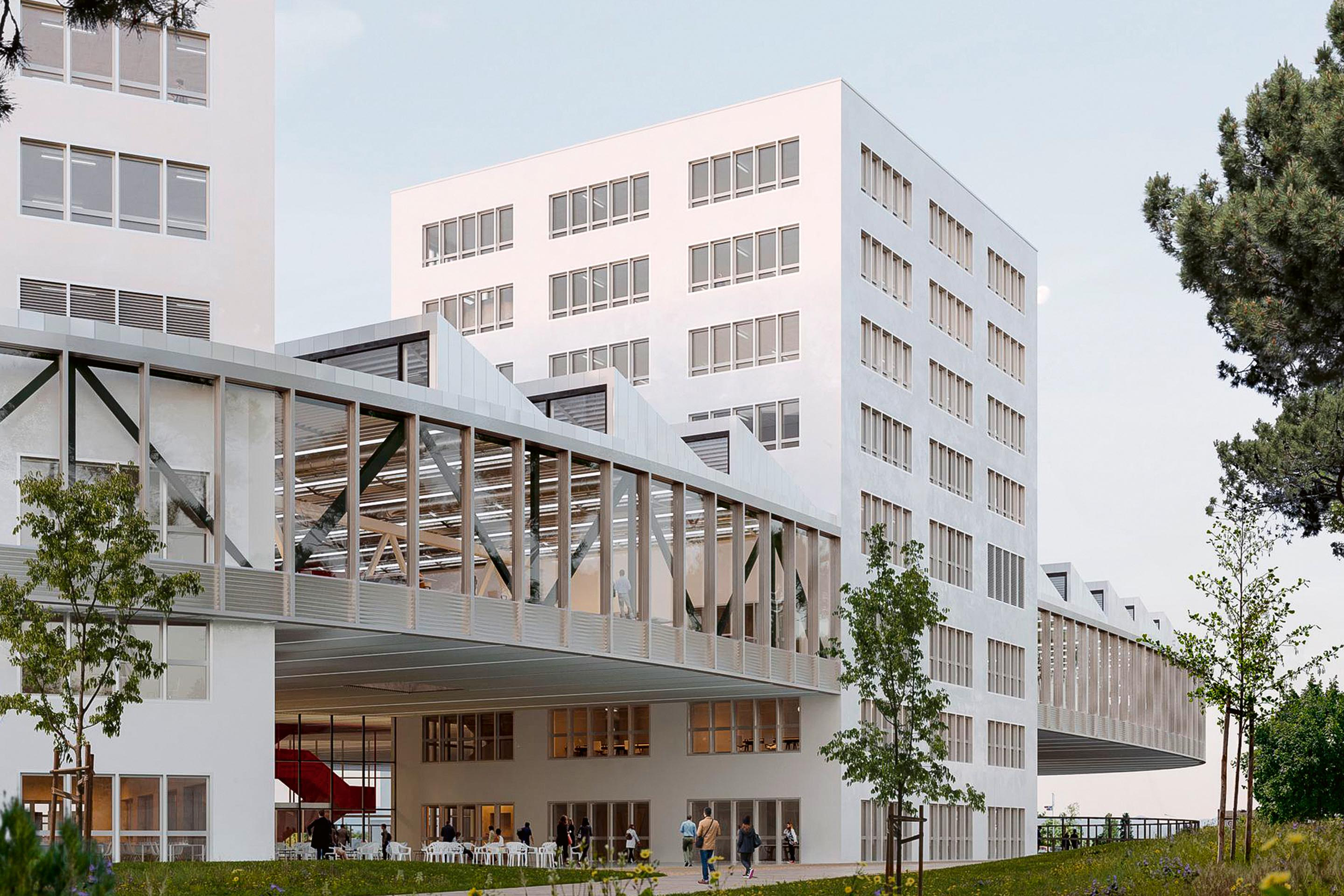 Le futur Campus RTS, actuellement en construction: le «champ», où s’effectue le travail des rédactions, est porté par une grande poutre Vierendeel et illuminé par des sheds. Au rez-de-chaussée, le «tarmac» est dédié à l’accueil des publics.