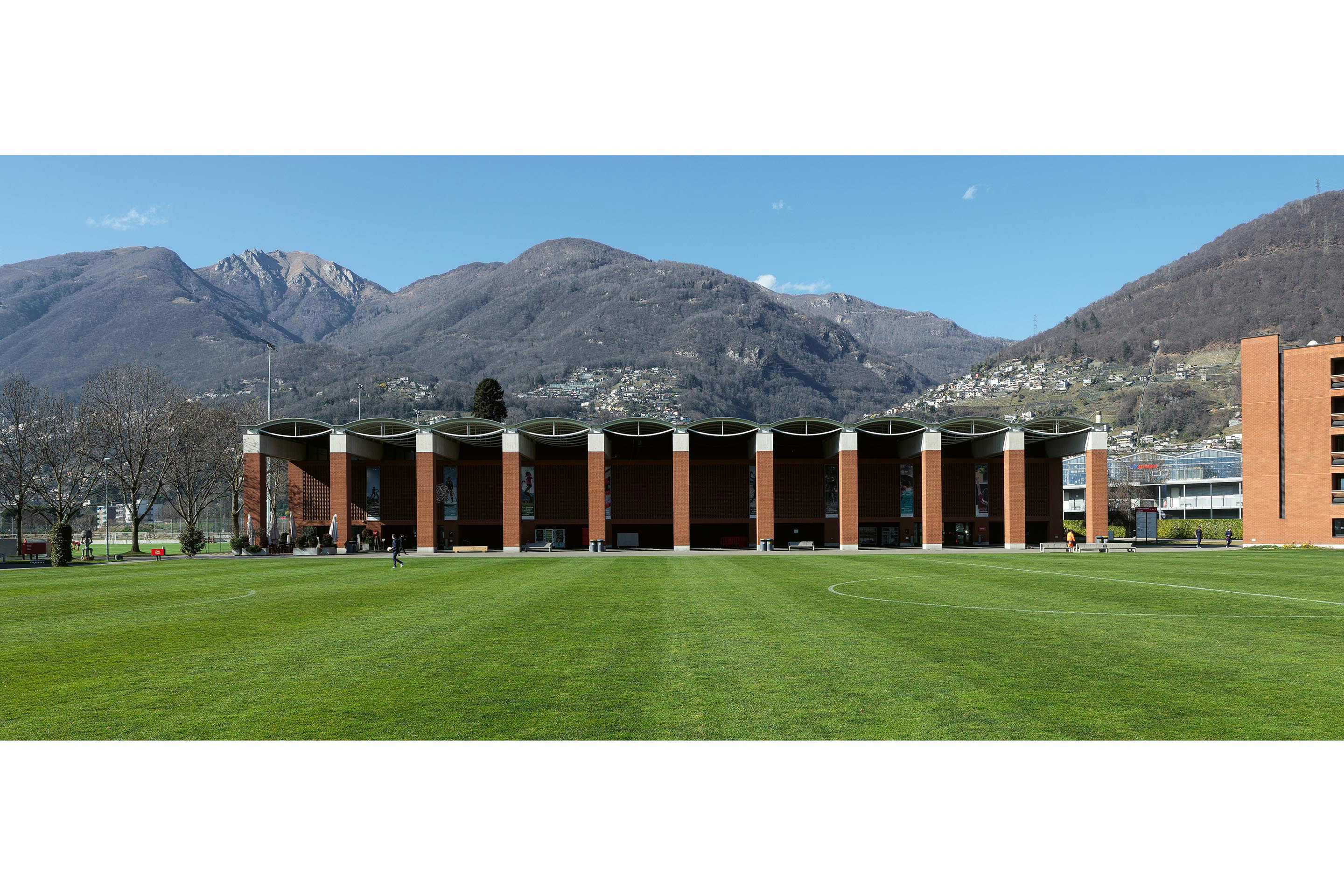 Mario Botta Architetti. Secondo ampliamento, 2001: lo stabile Gottardo.