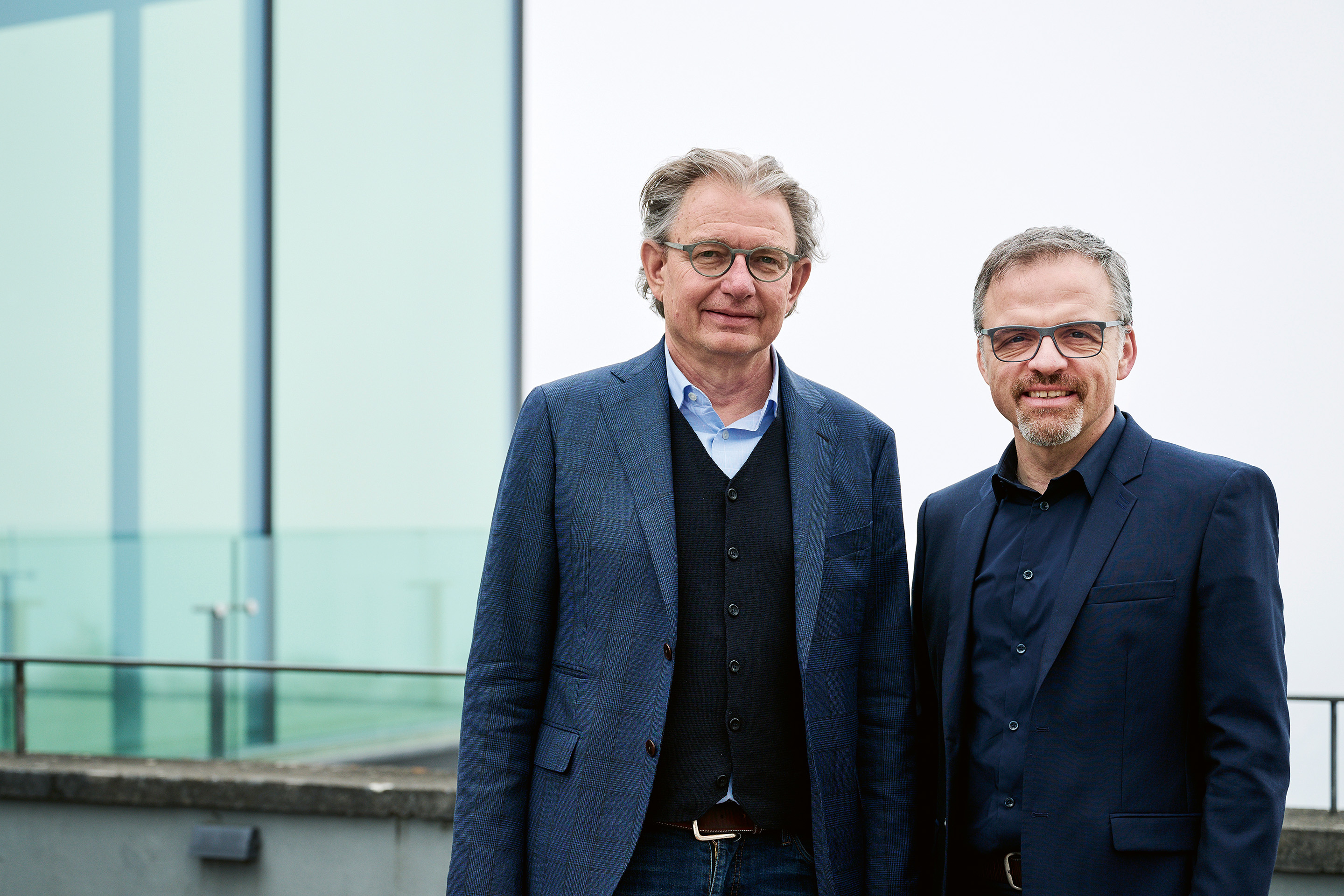 Urs Rieder (links) und Alain Oulevey führten als Co-Präsidenten ad interim an  der Konferenz der Sektionen und Berufsgruppen auf dem Gurten in Bern durch ihre erste Grossveranstaltung.